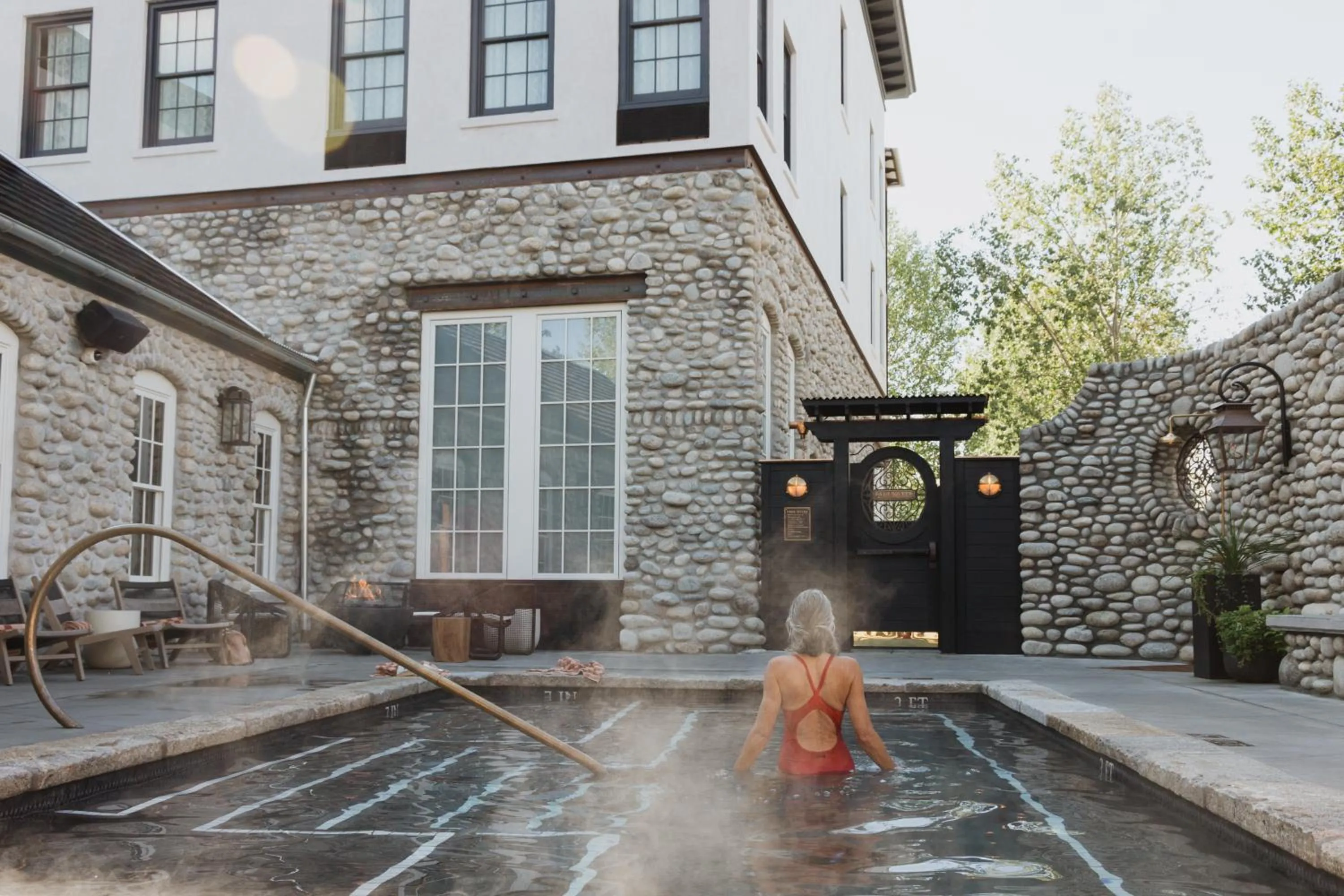 Swimming pool in Surf Hotel & Chateau