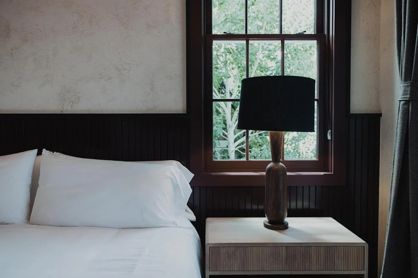 Bed in Surf Hotel & Chateau