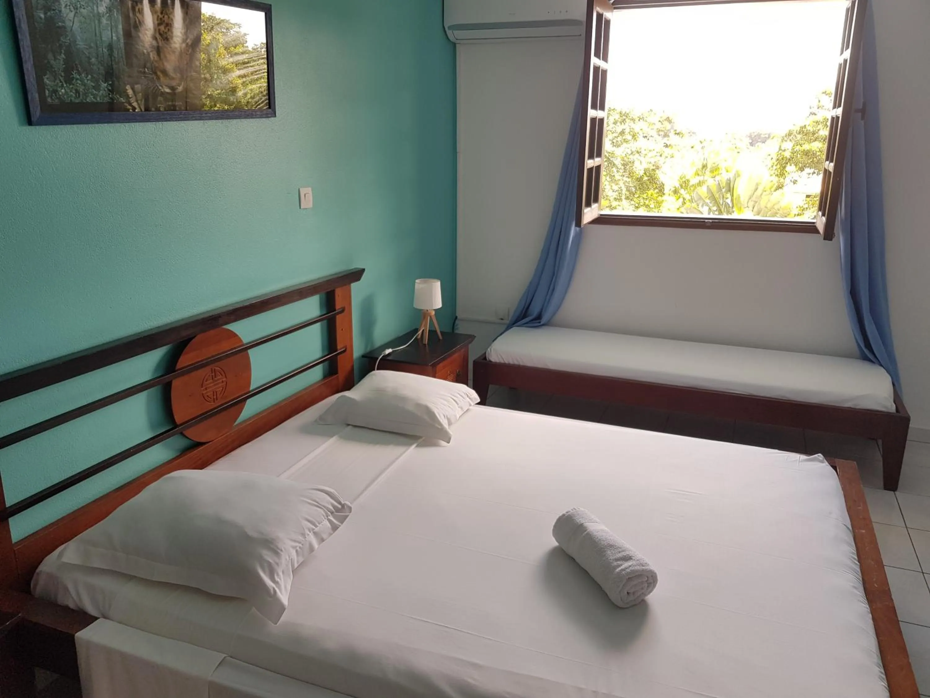 Bed in Hotel La Marmotte