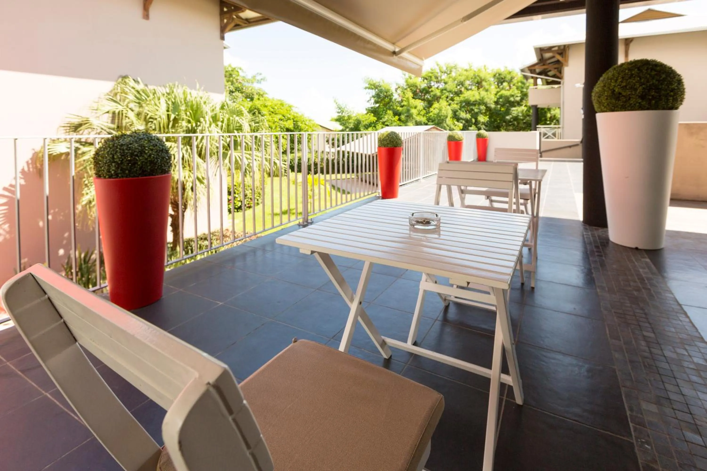 Lounge or bar in Hotel Atlantis