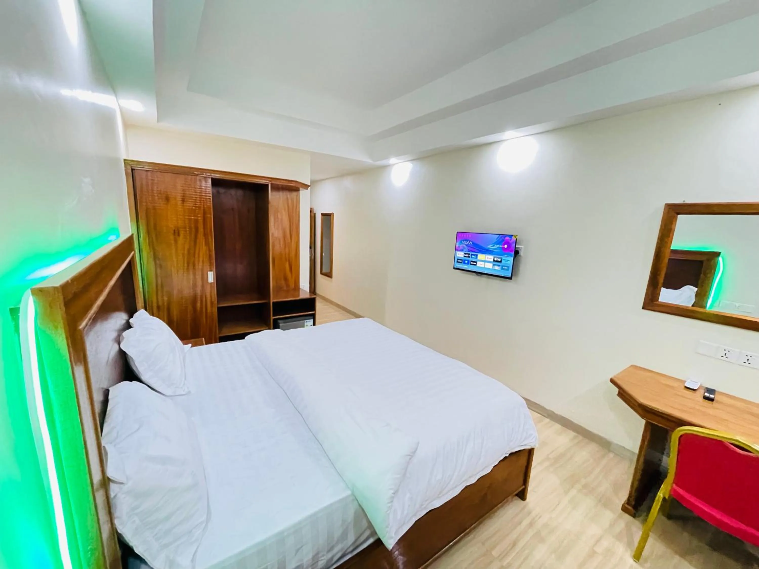 Pulickal Heights Hotel