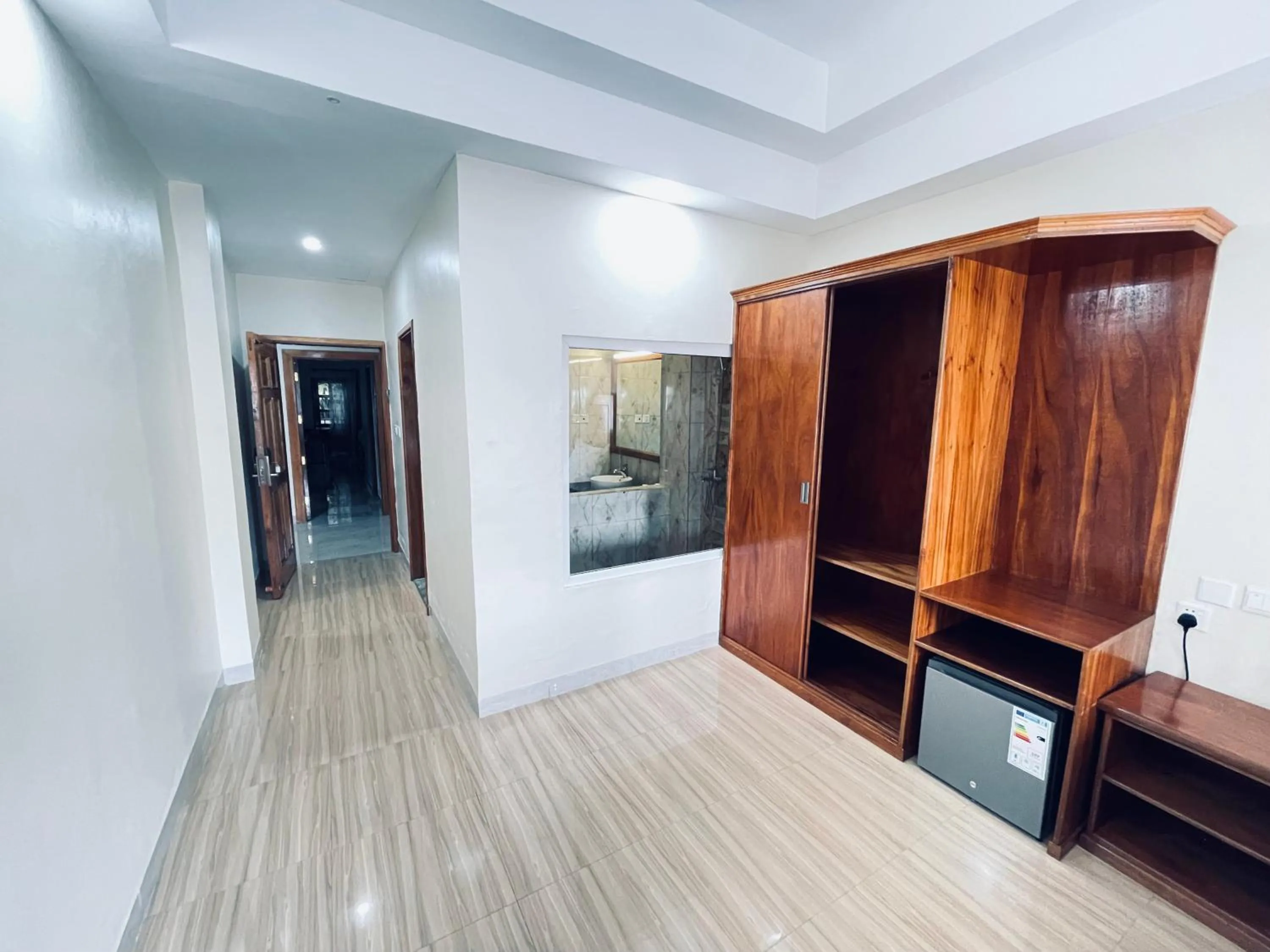 Pulickal Heights Hotel