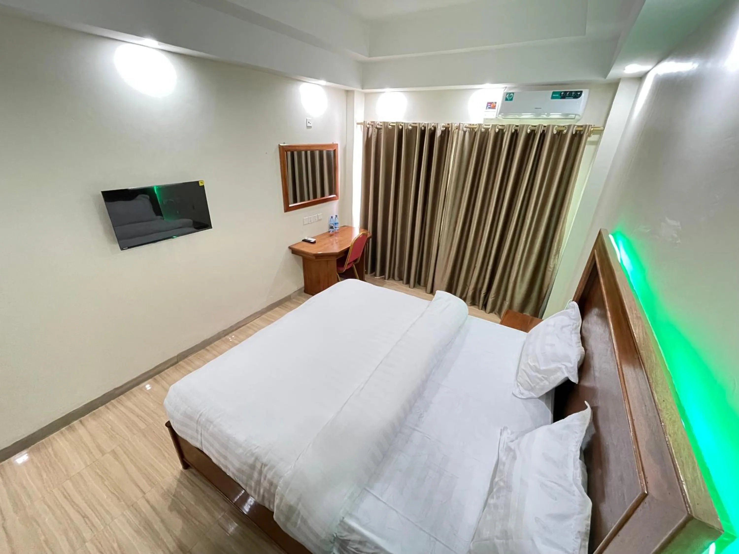 Pulickal Heights Hotel