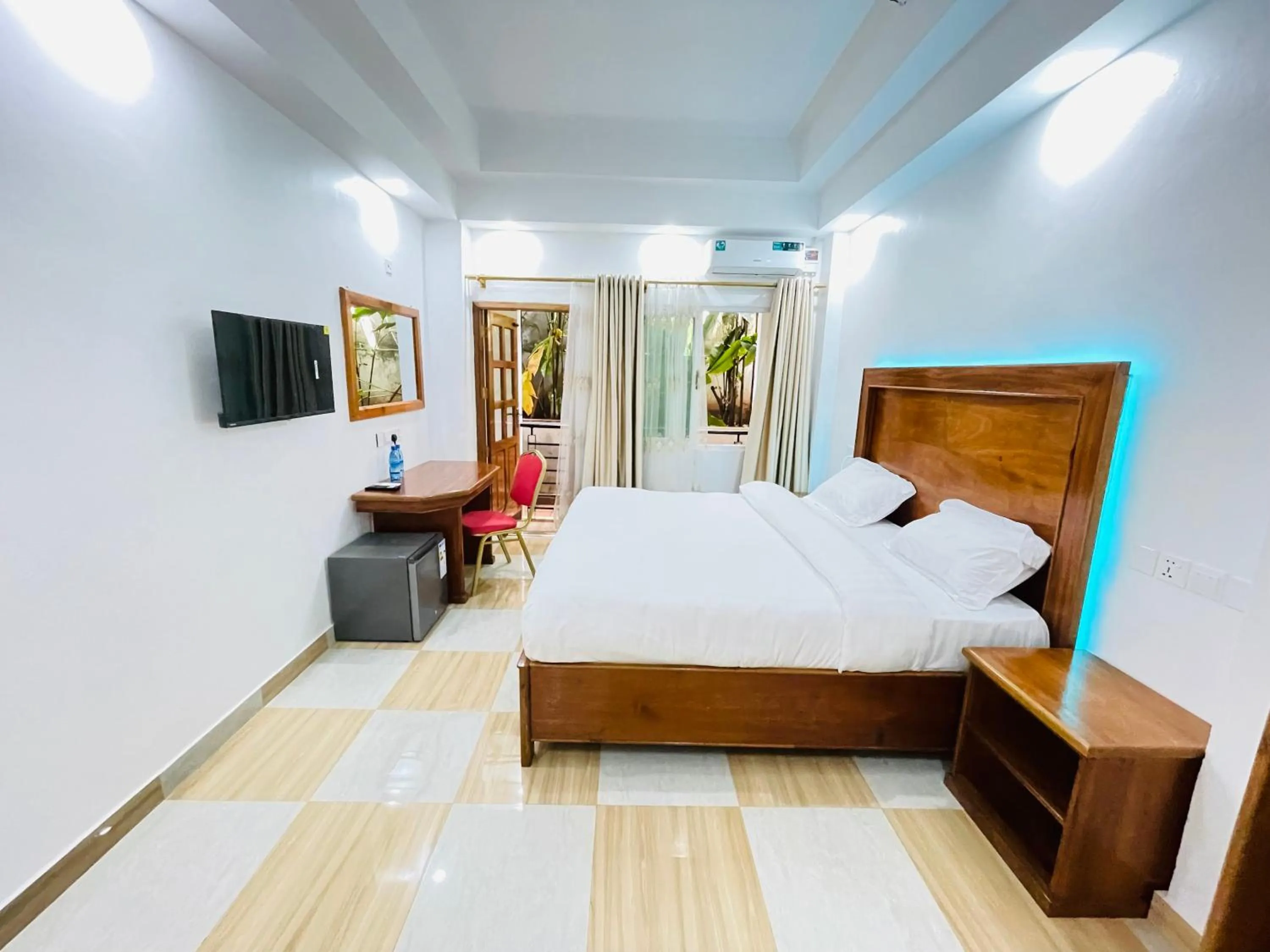 Photo of the whole room in Pulickal Heights Hotel