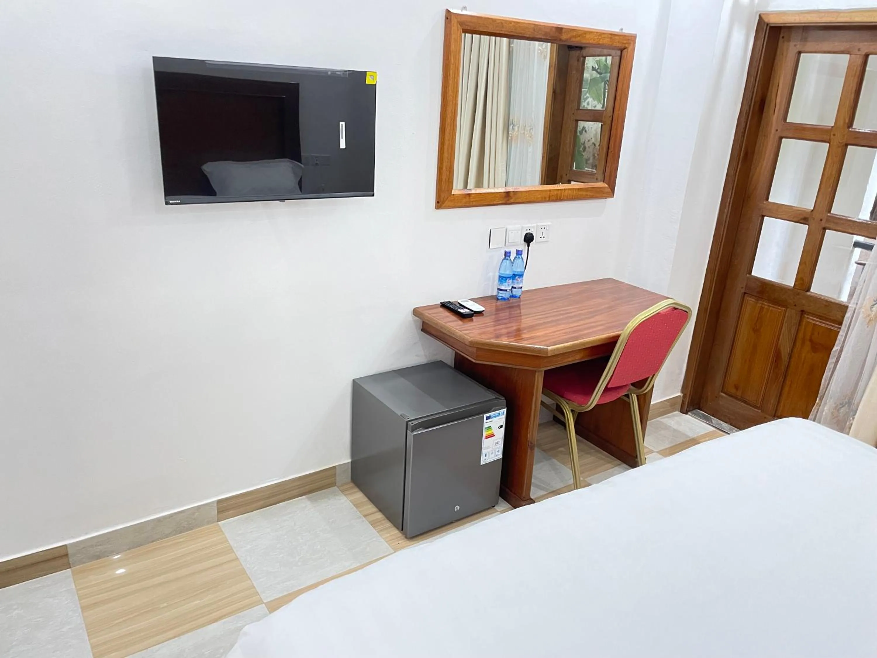 Pulickal Heights Hotel