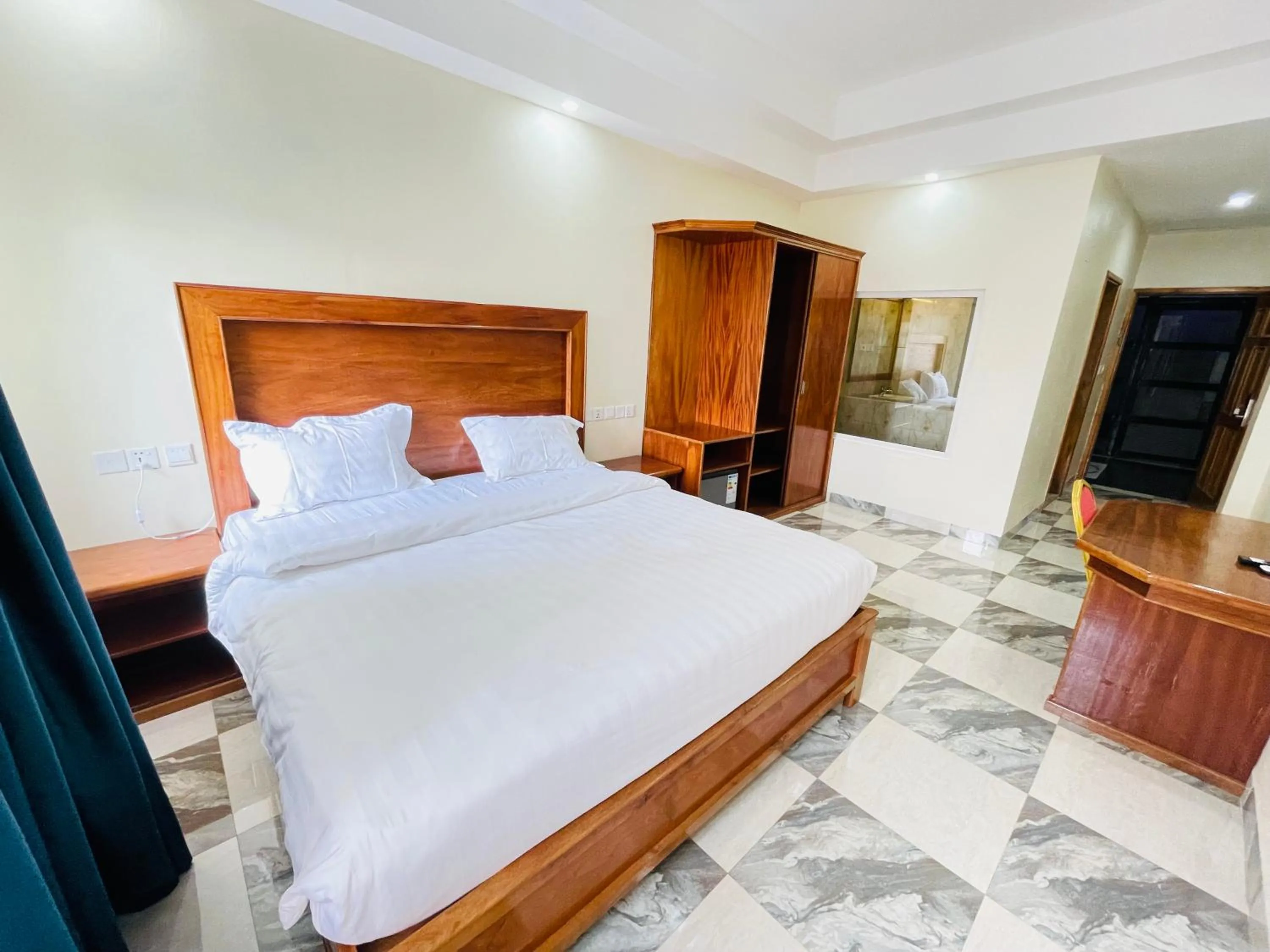 Pulickal Heights Hotel