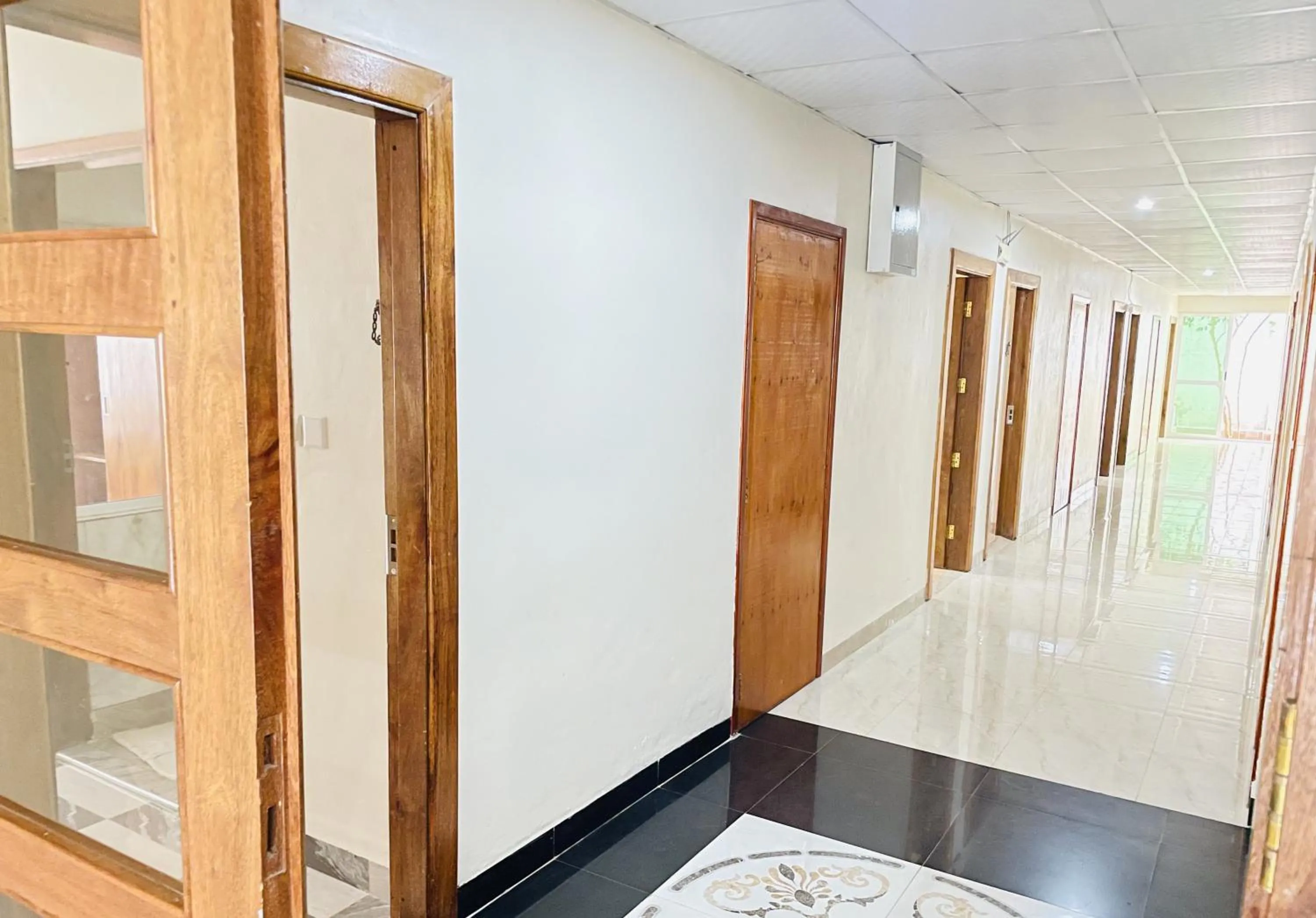 Pulickal Heights Hotel