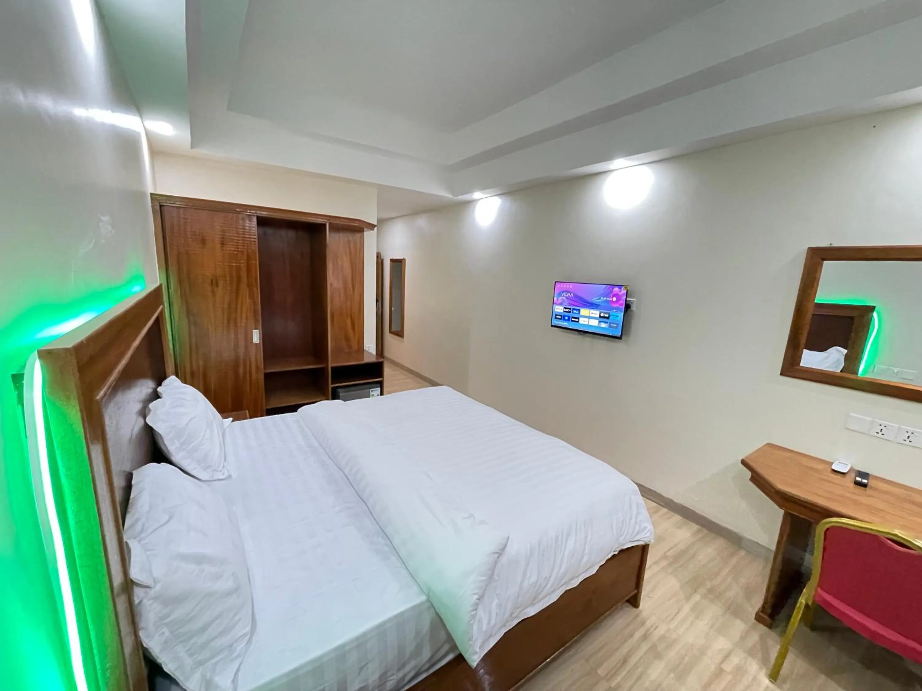 Pulickal Heights Hotel