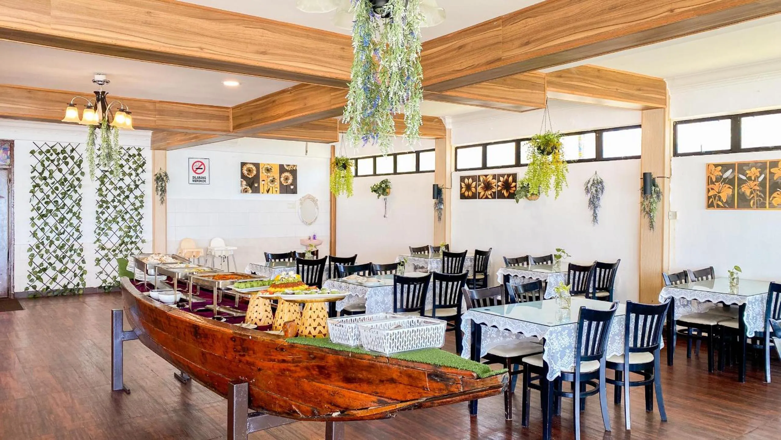 Lovita Tanjung Bidara Beach Resort