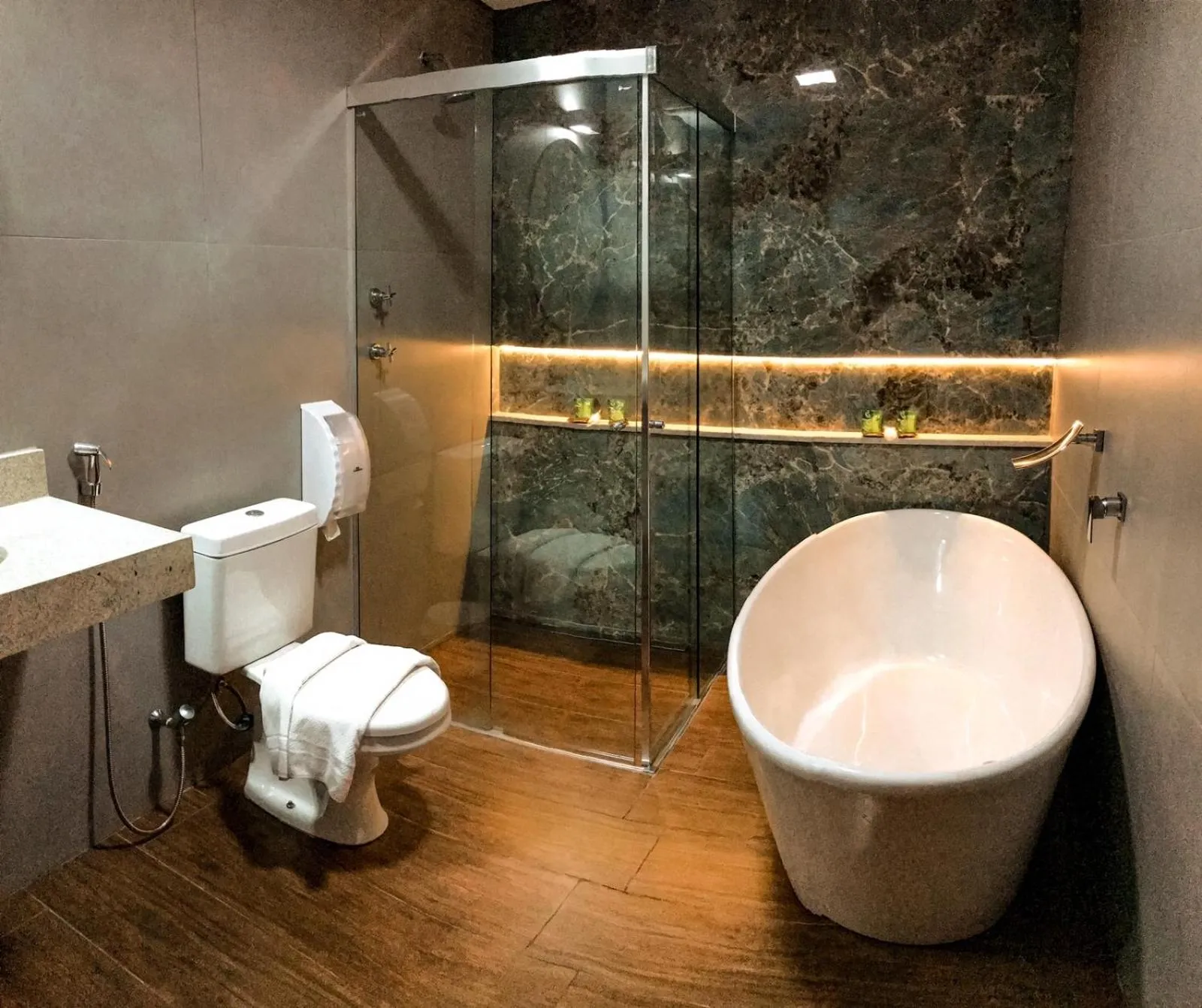 Bathroom in Ipe Center Hotel