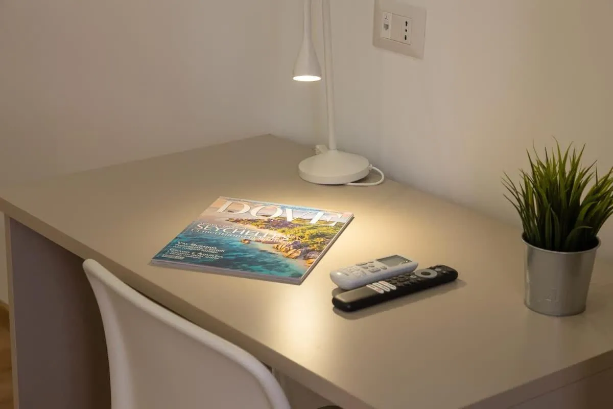 Colosseum Holidays - Three-Bedroom Apartment