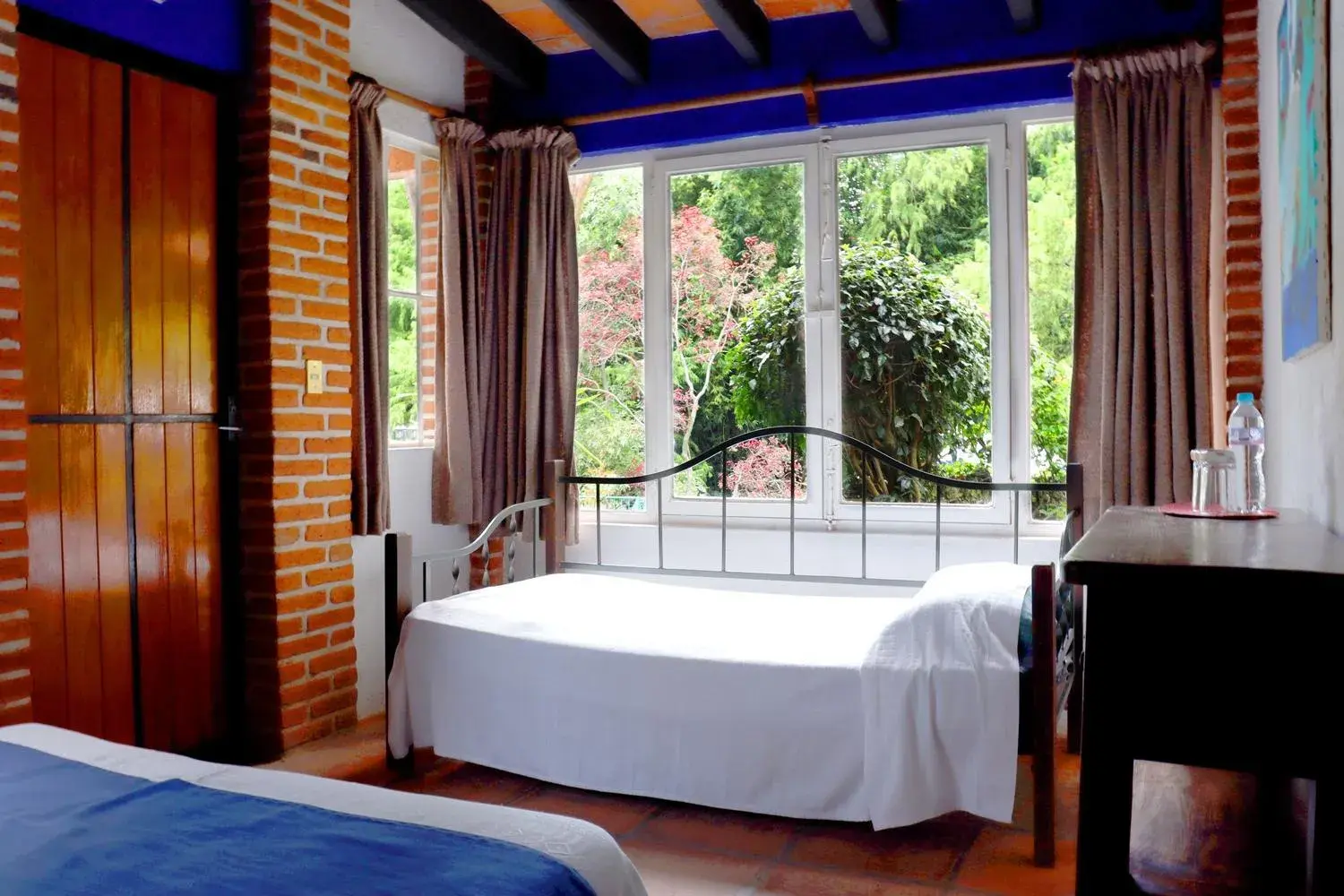 Triple Room in Hotel La Posada del Valle Triple Room in Hotel La Posada del Valle