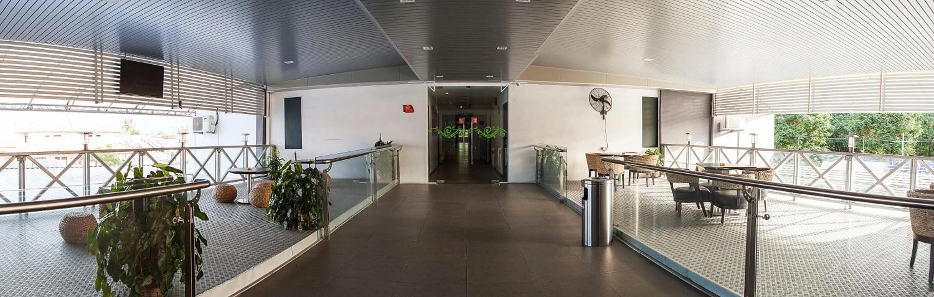 Garden in Paragon Lutong Hotel