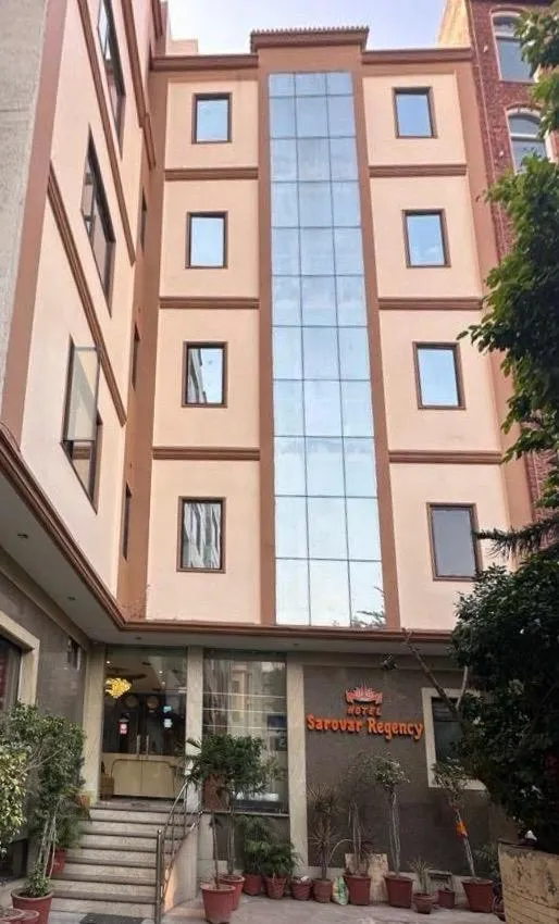 Sarovar Regency