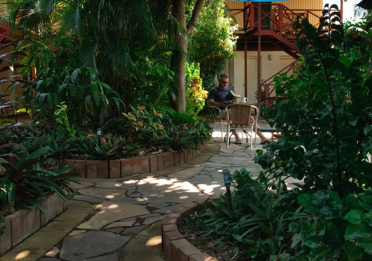 Garden view in Kimberley Croc Motel