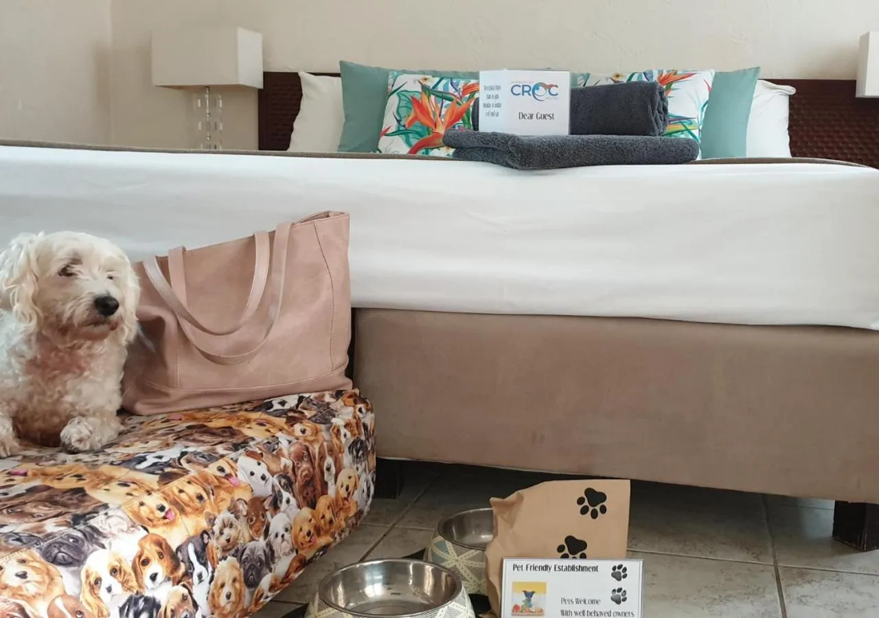 Pets, Bed in Kimberley Croc Motel