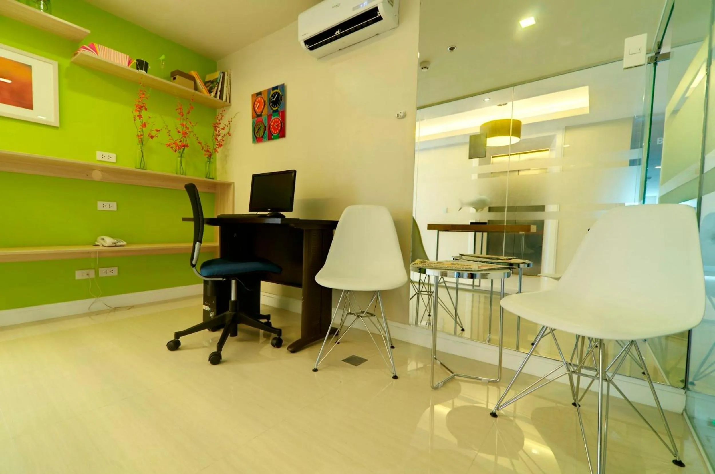 Decorative detail in Zerenity Hotel & Suites