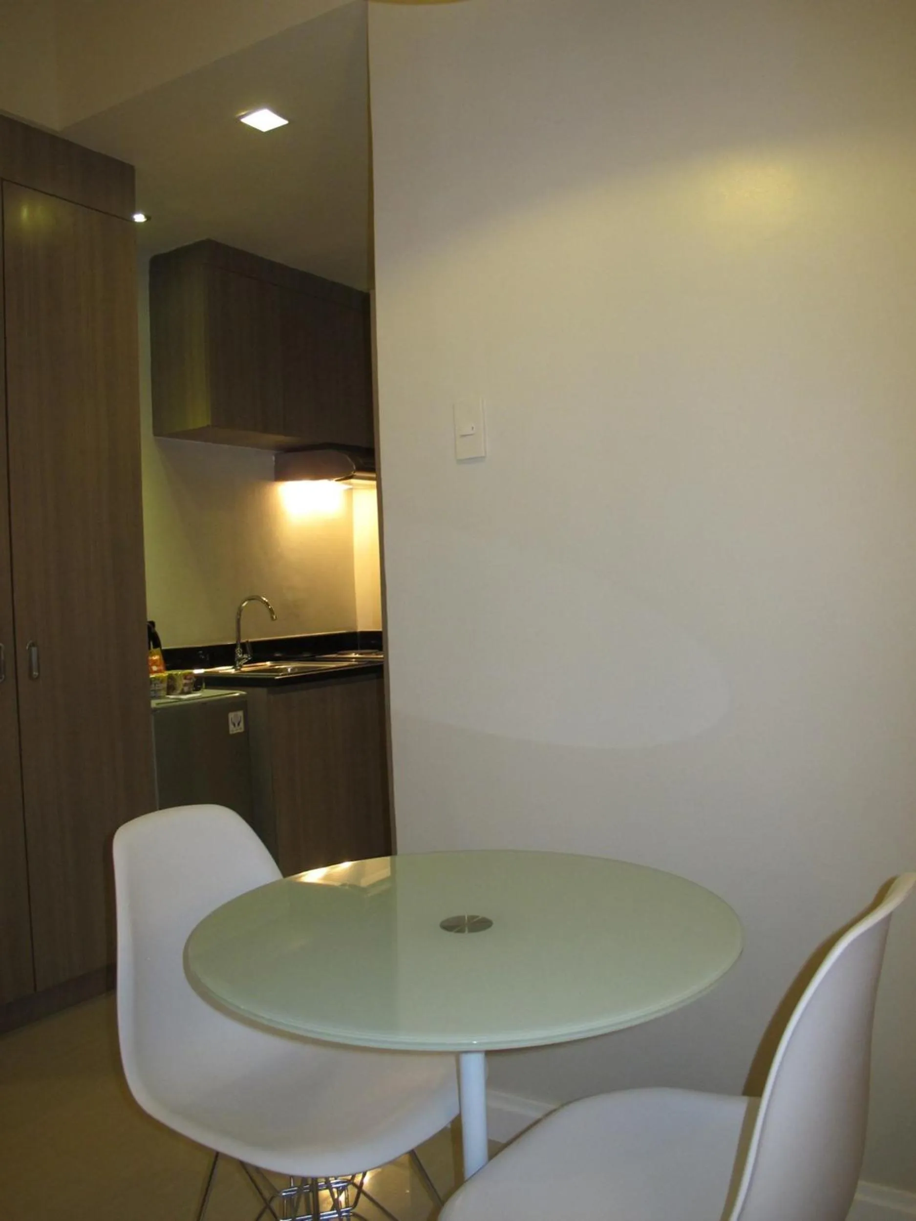 Dining area in Zerenity Hotel & Suites