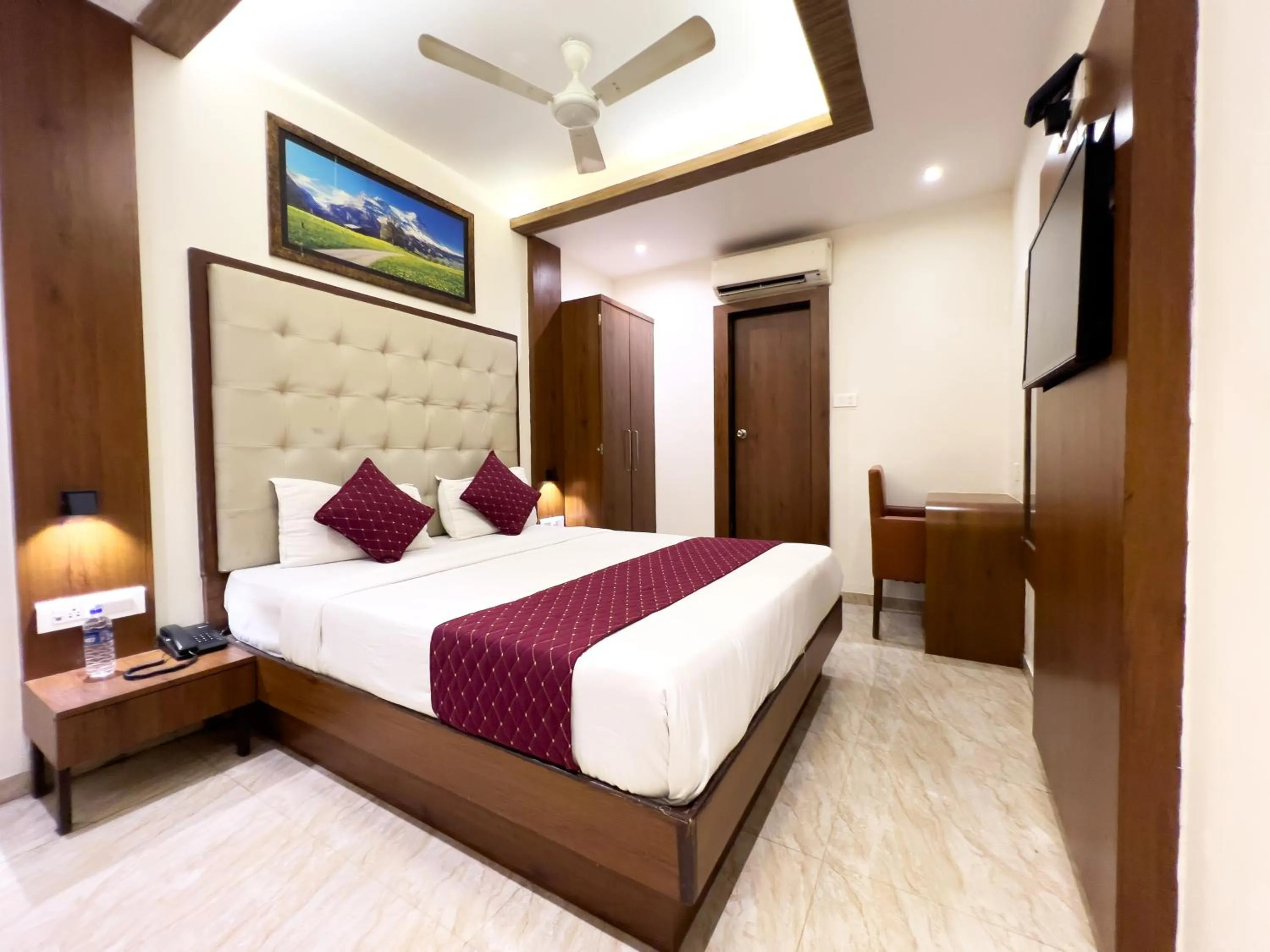 GATEWAY STAR HOTEL