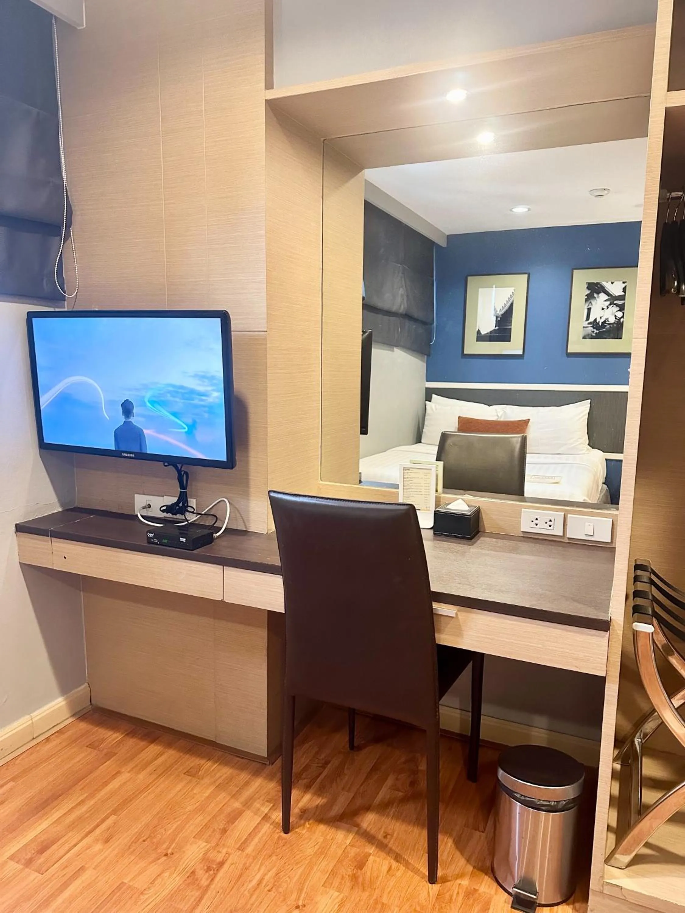 Bed in Alt Hotel Nana by UHG