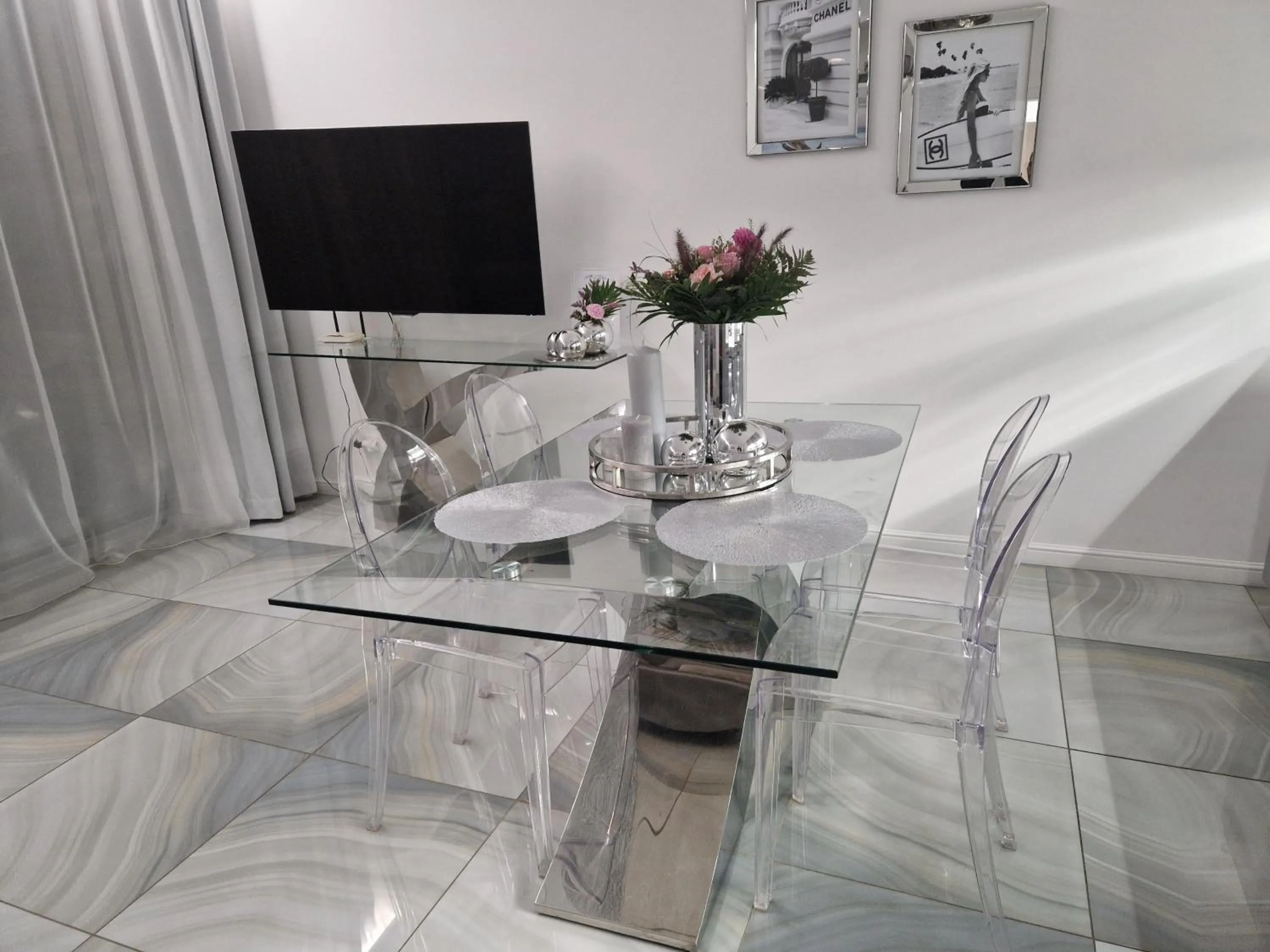TV and multimedia in Maxim Apartment Pobierowo