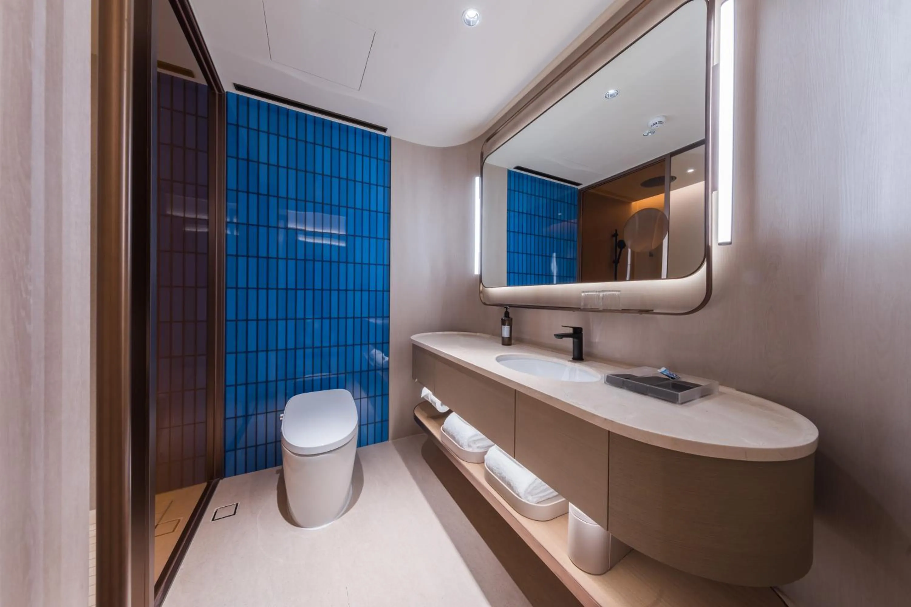 Toilet in Crystal Orange Hotel - Shenzhen Nanshan Xinhaofang Branch