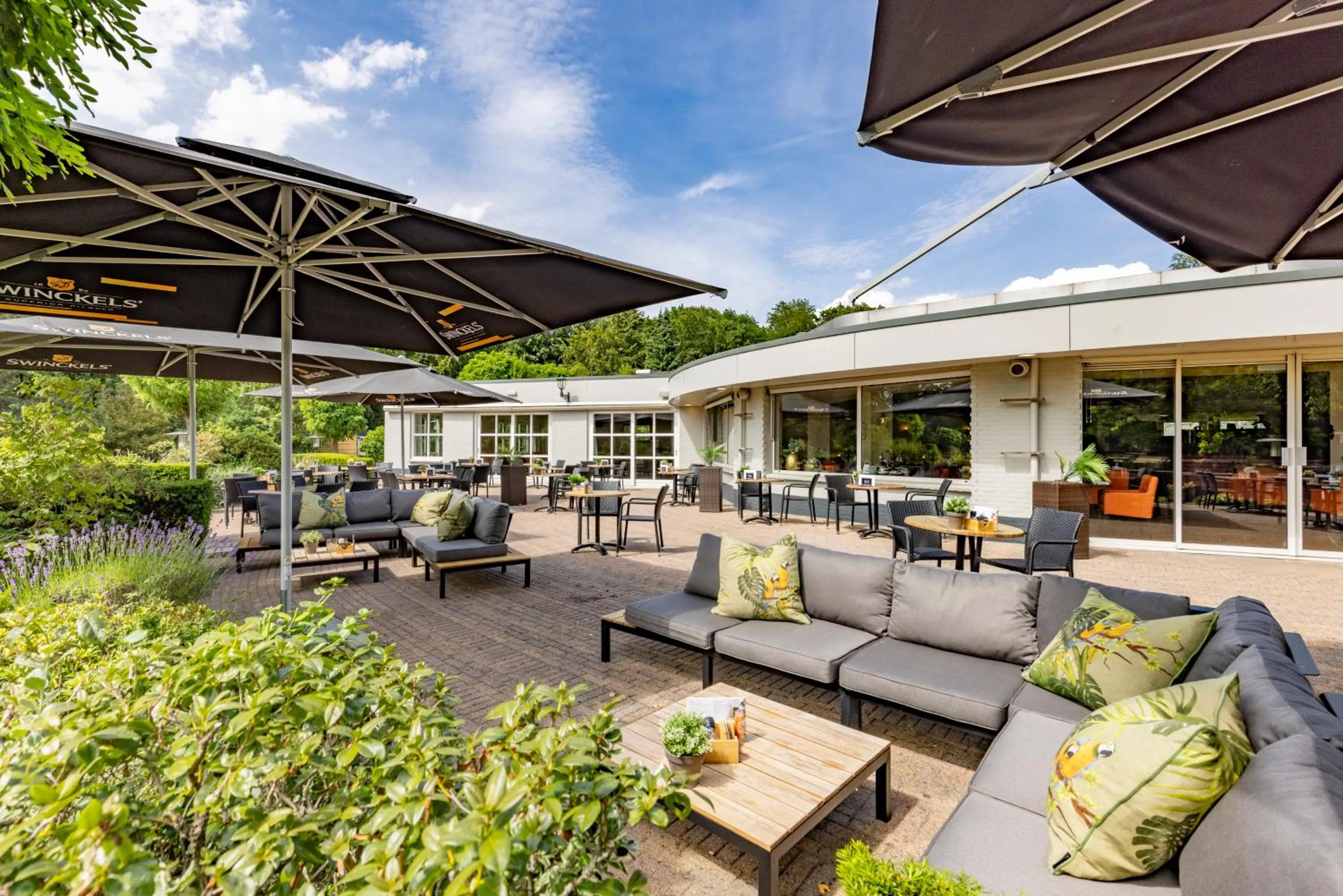 Patio in Fletcher Hotel Restaurant Doorwerth - Arnhem