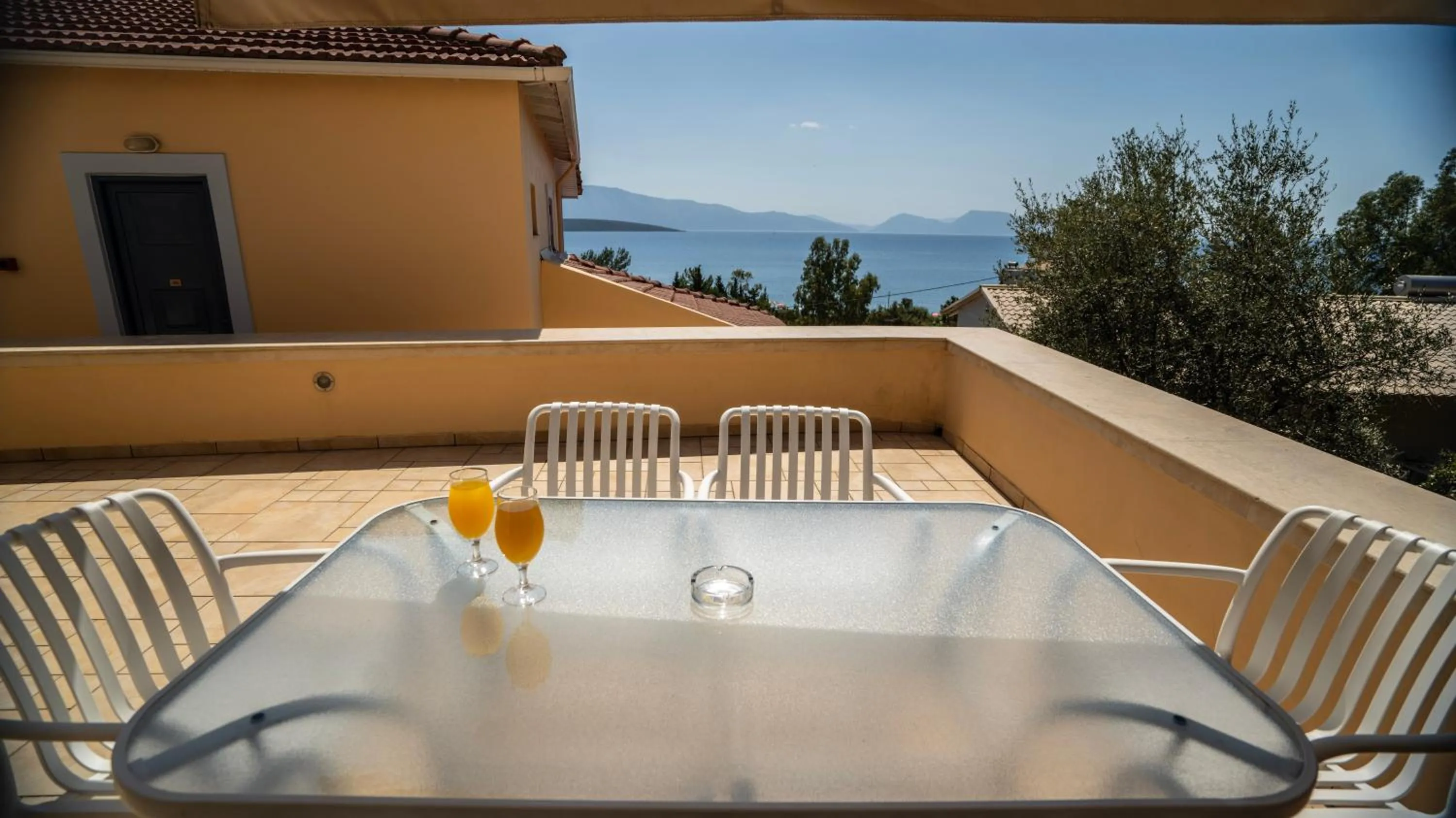 Balcony/Terrace in Ionio Hotel