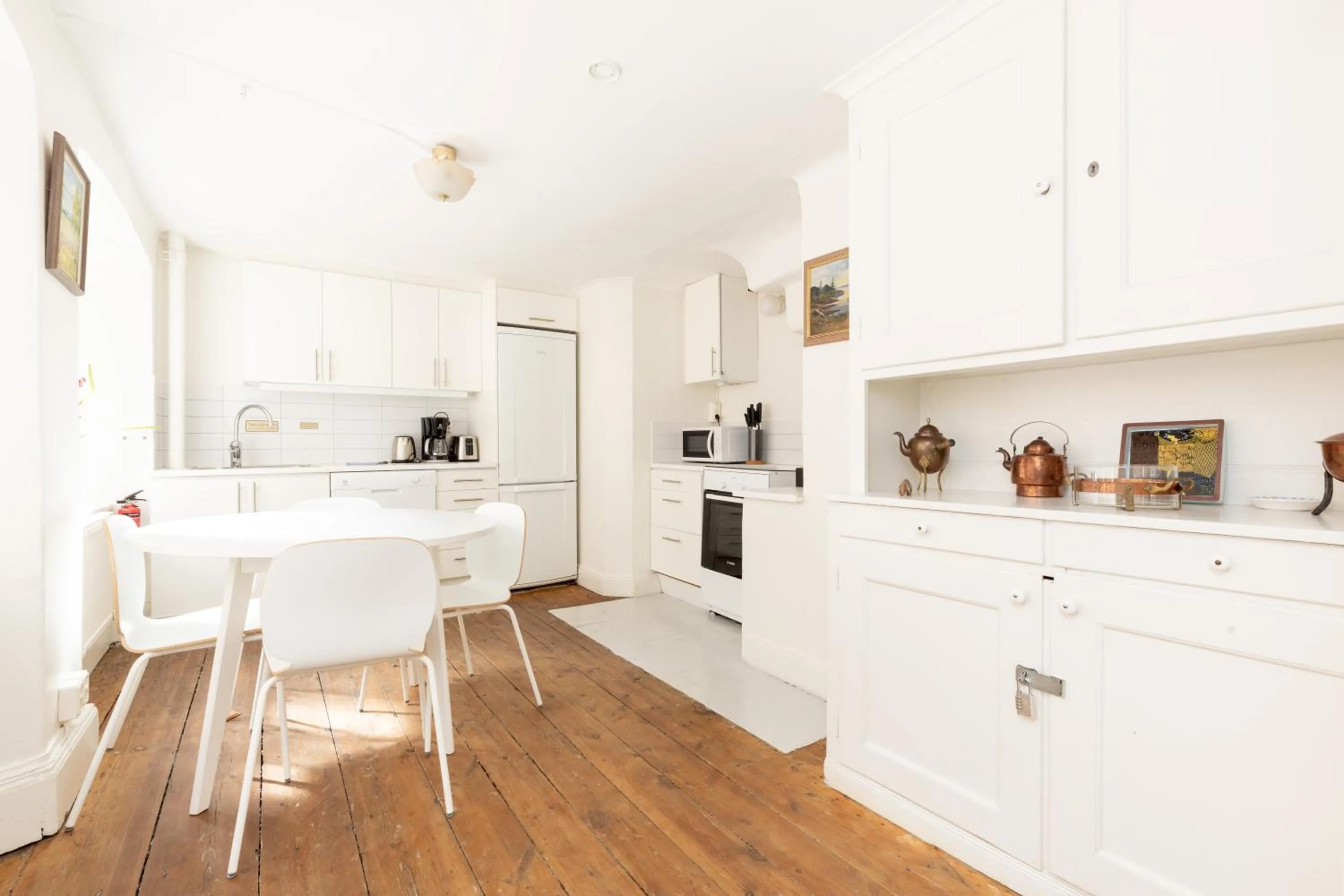 kitchen in ApartDirect Gamla Stan II