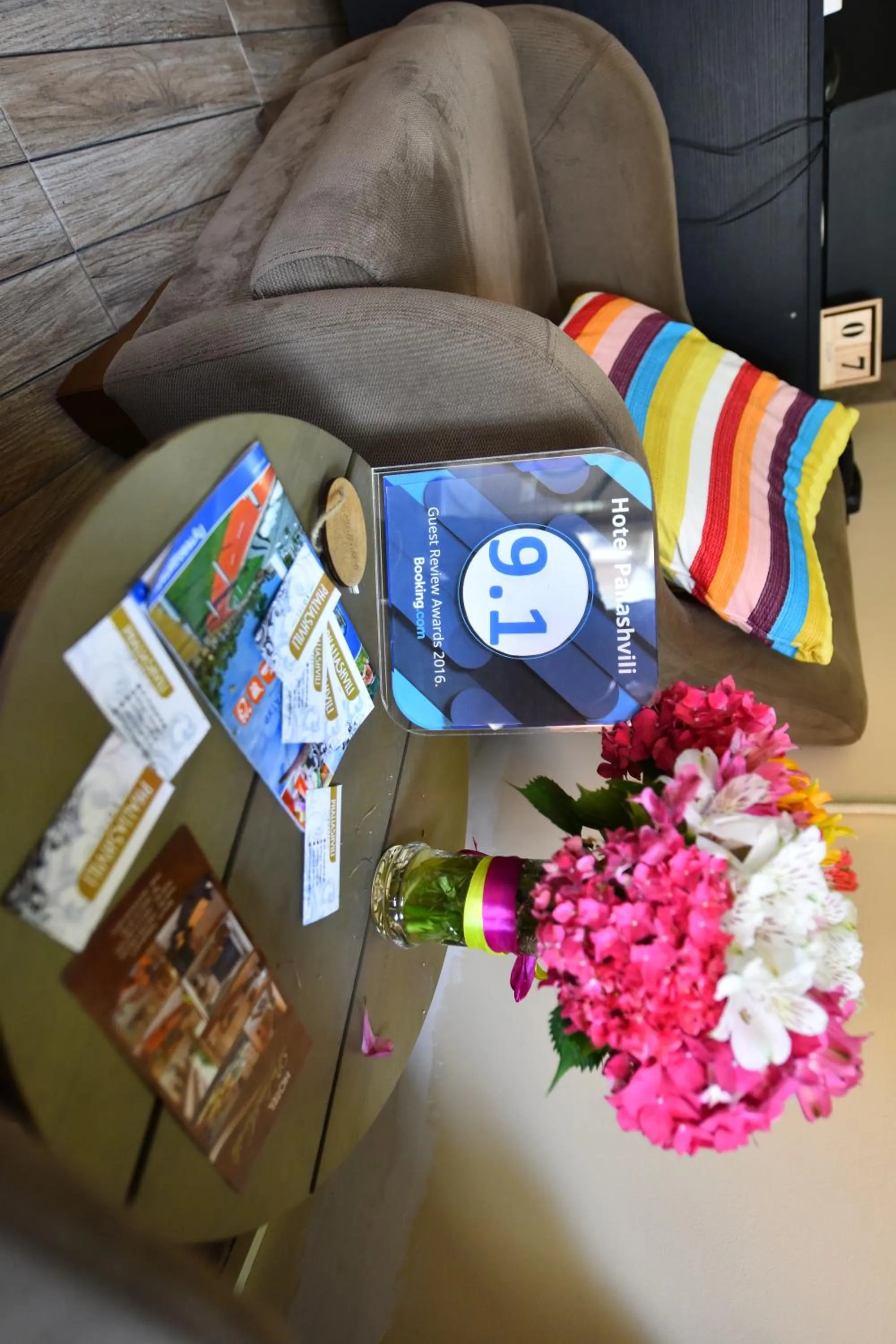 Facade/entrance in Hotel Phaliashvili