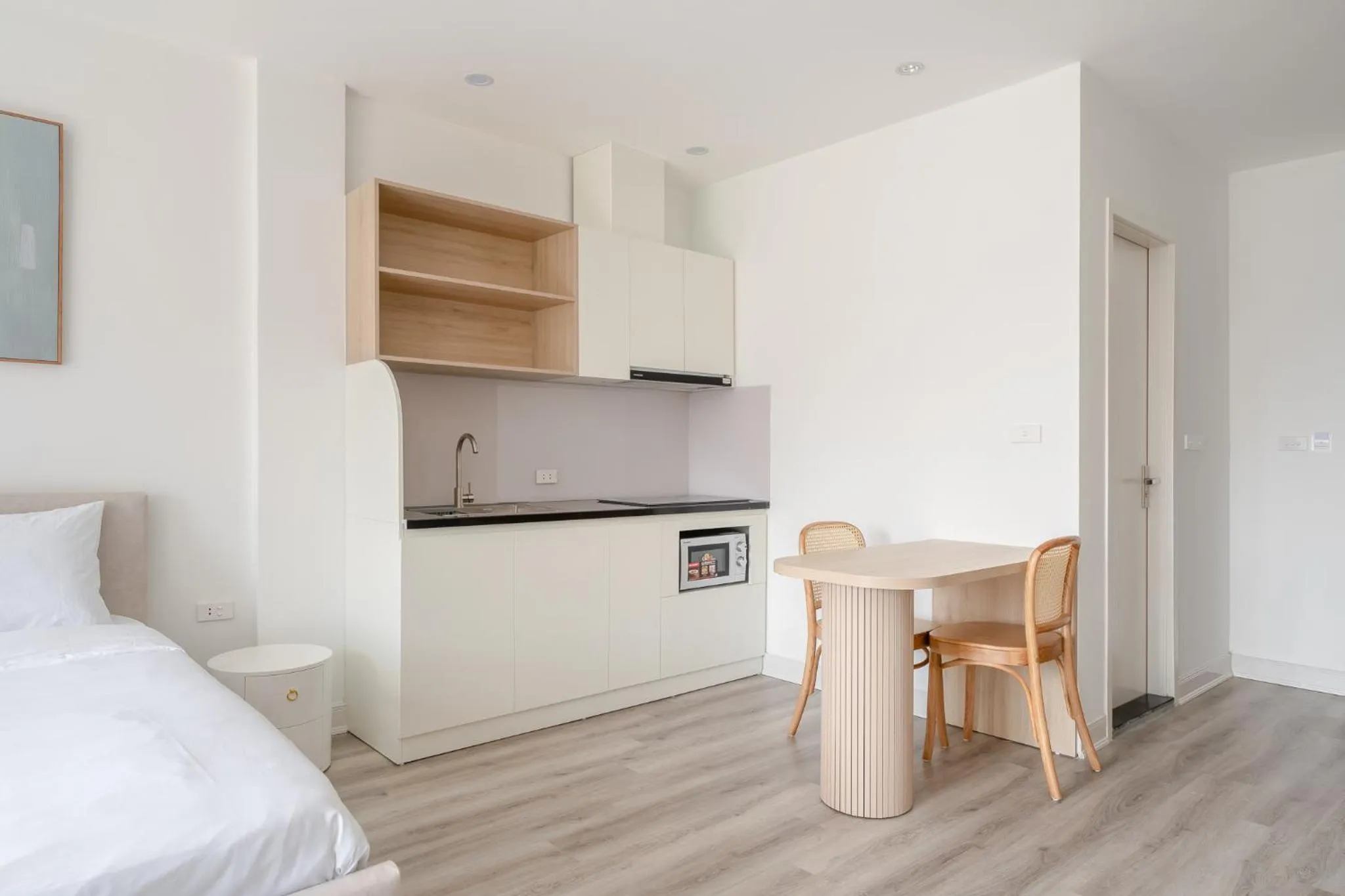 Kitchen or kitchenette in Dom's Residence Hanoi