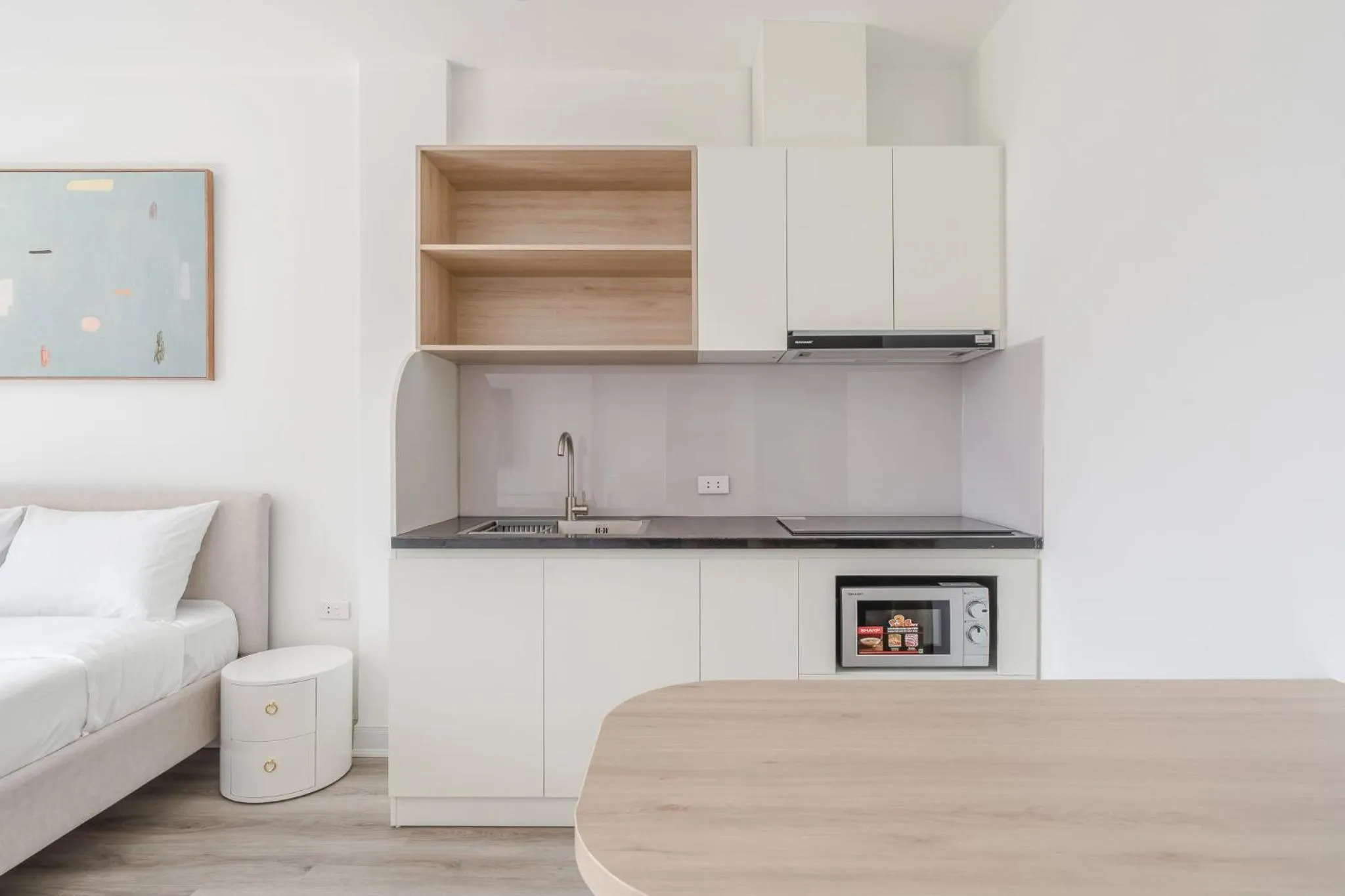 Kitchen or kitchenette in Dom's Residence Hanoi