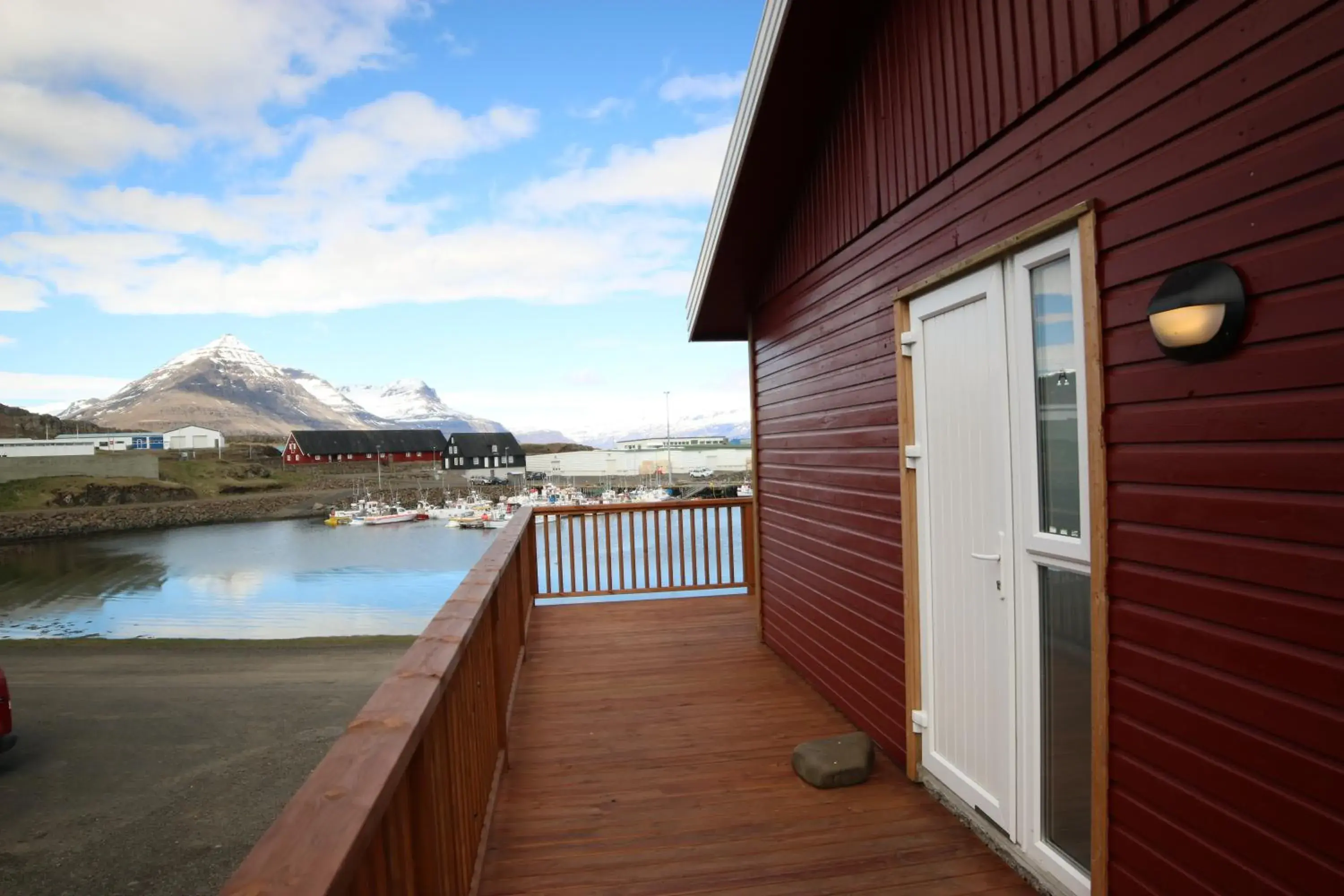 Apartment with Sea View in Framtid Apartments and Holiday Homes Apartment with Sea View in Framtid Apartments and Holiday Homes