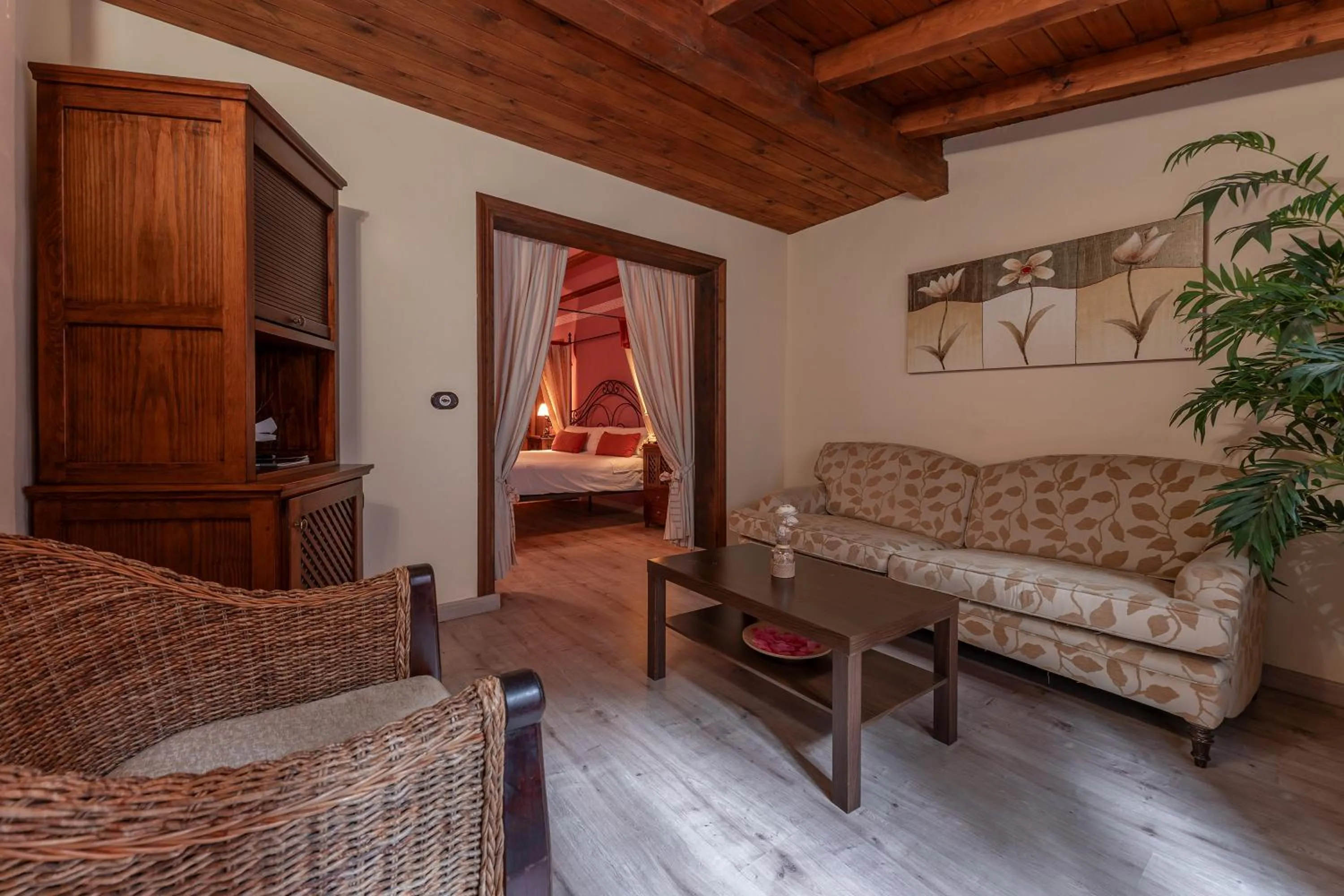 Hotel - Restaurante Prado Del Navazo