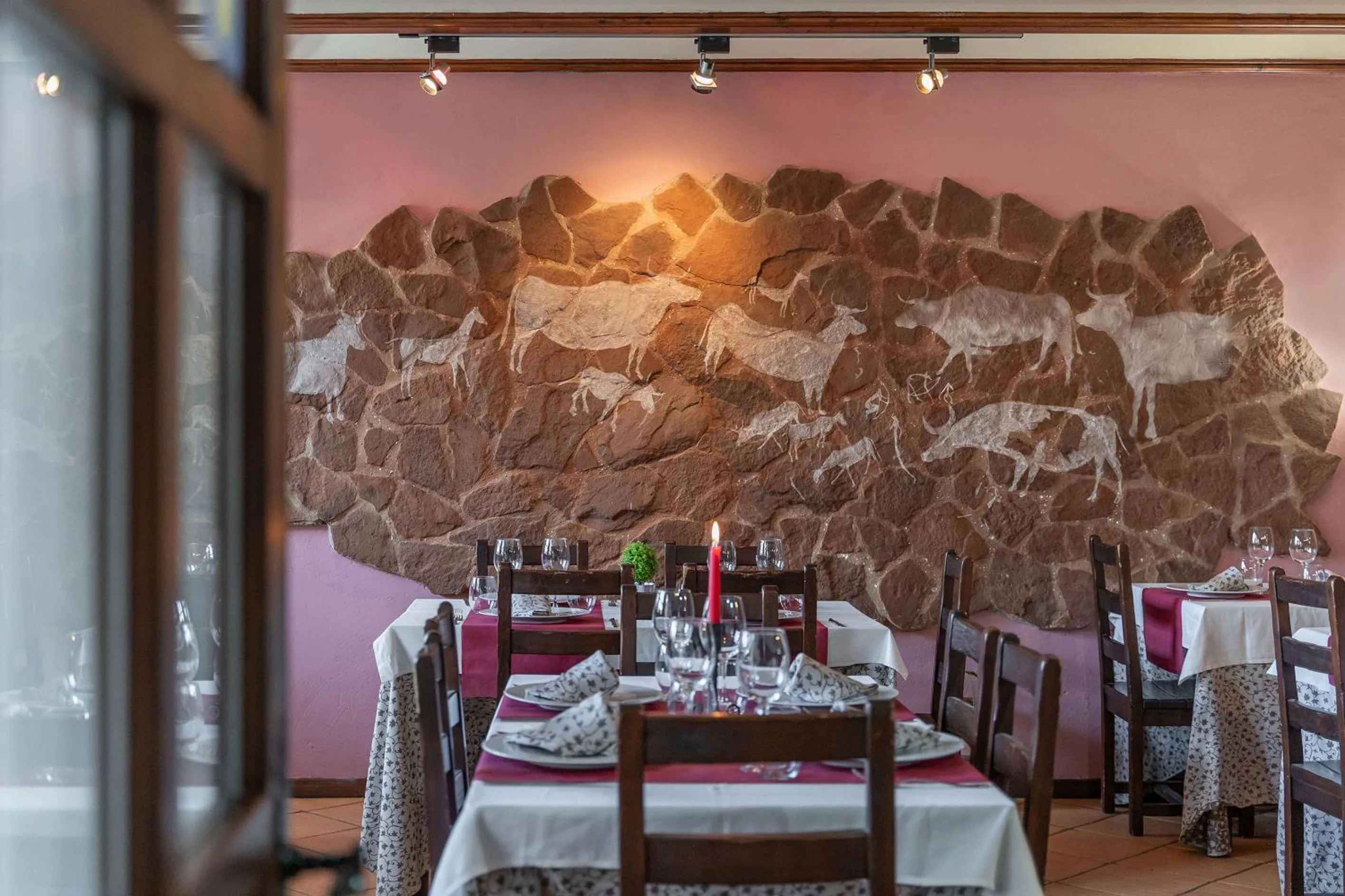Hotel - Restaurante Prado Del Navazo