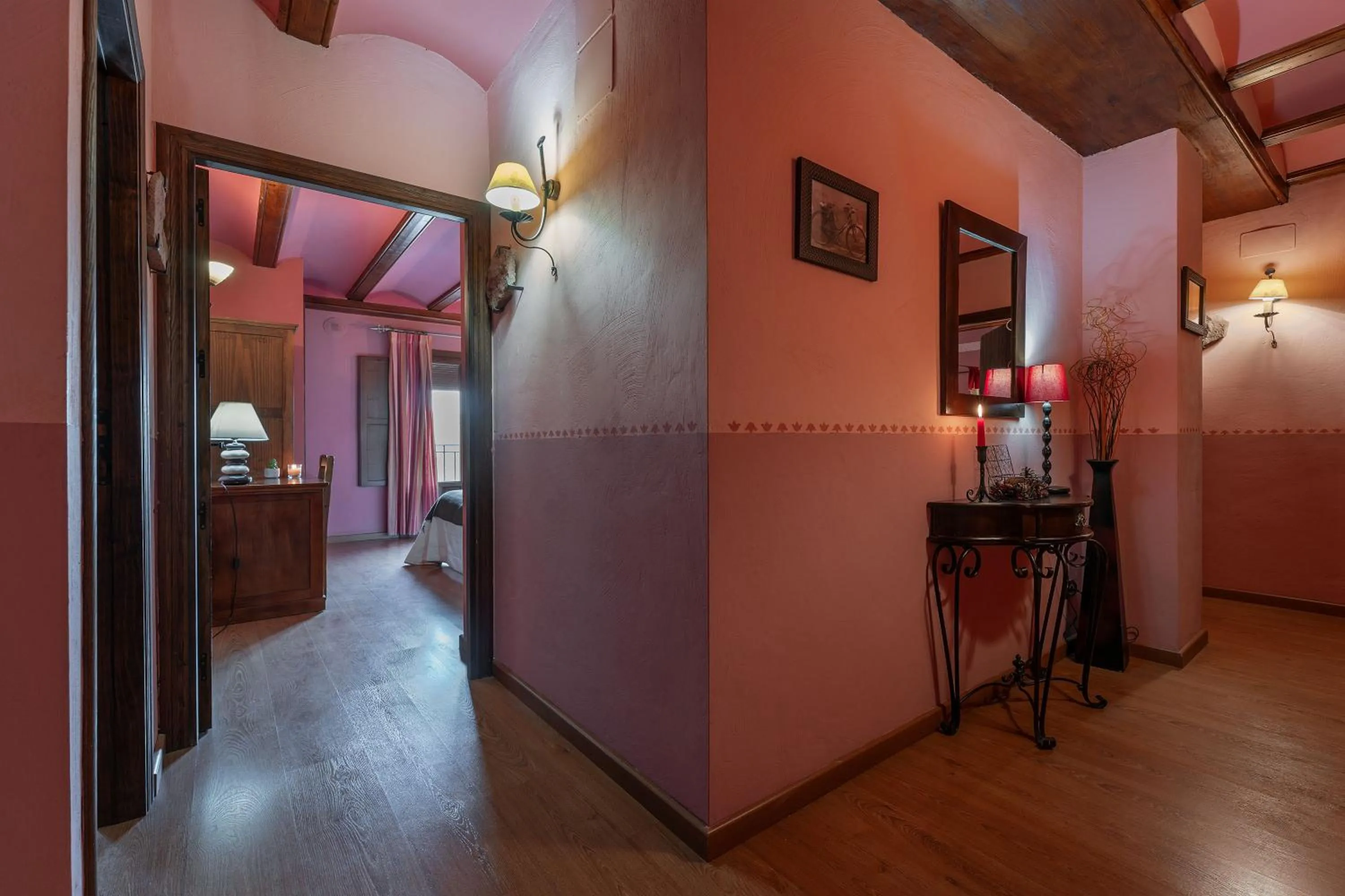Hotel - Restaurante Prado Del Navazo