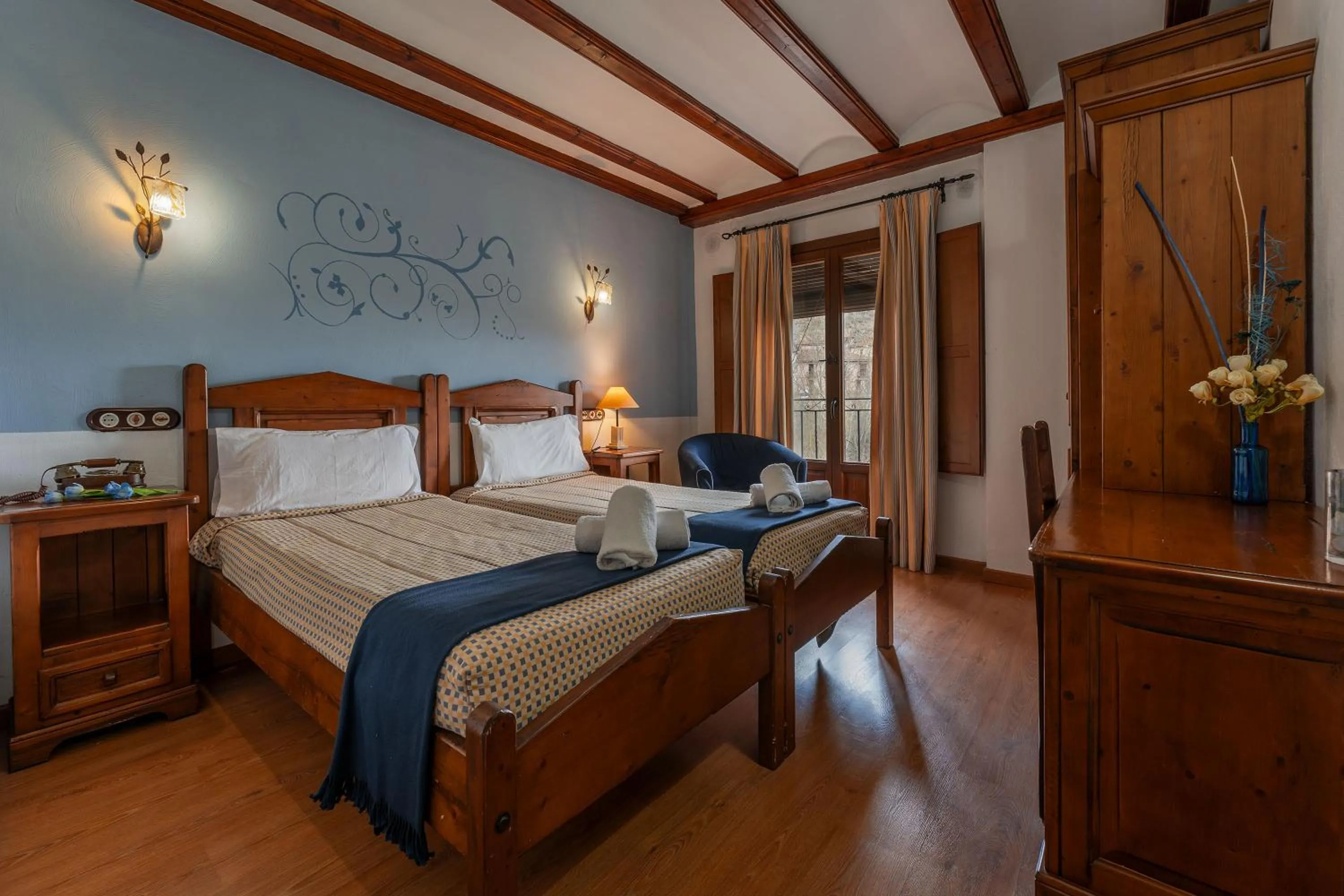 Bed in Hotel - Restaurante Prado Del Navazo