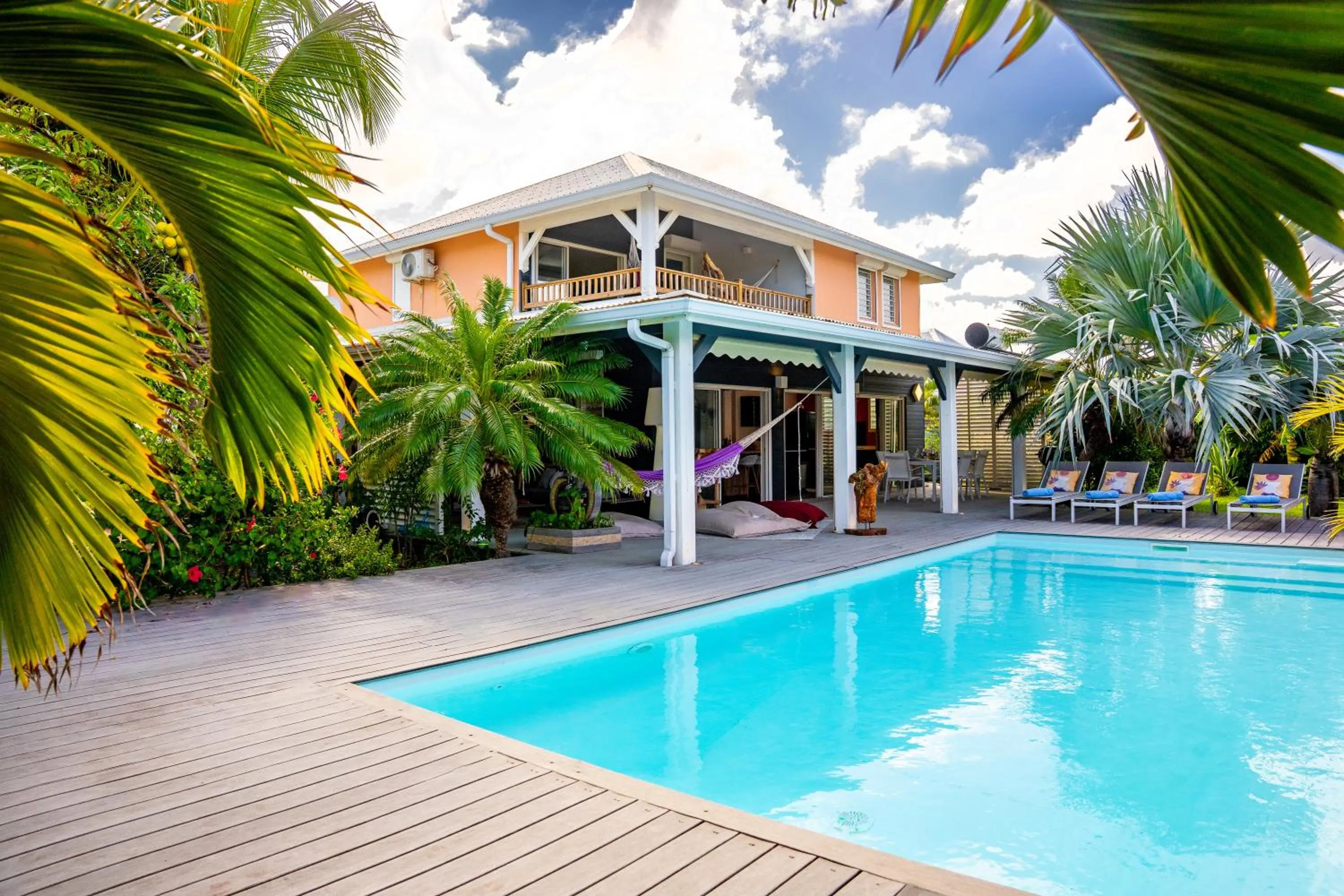 Villa MangoKera
