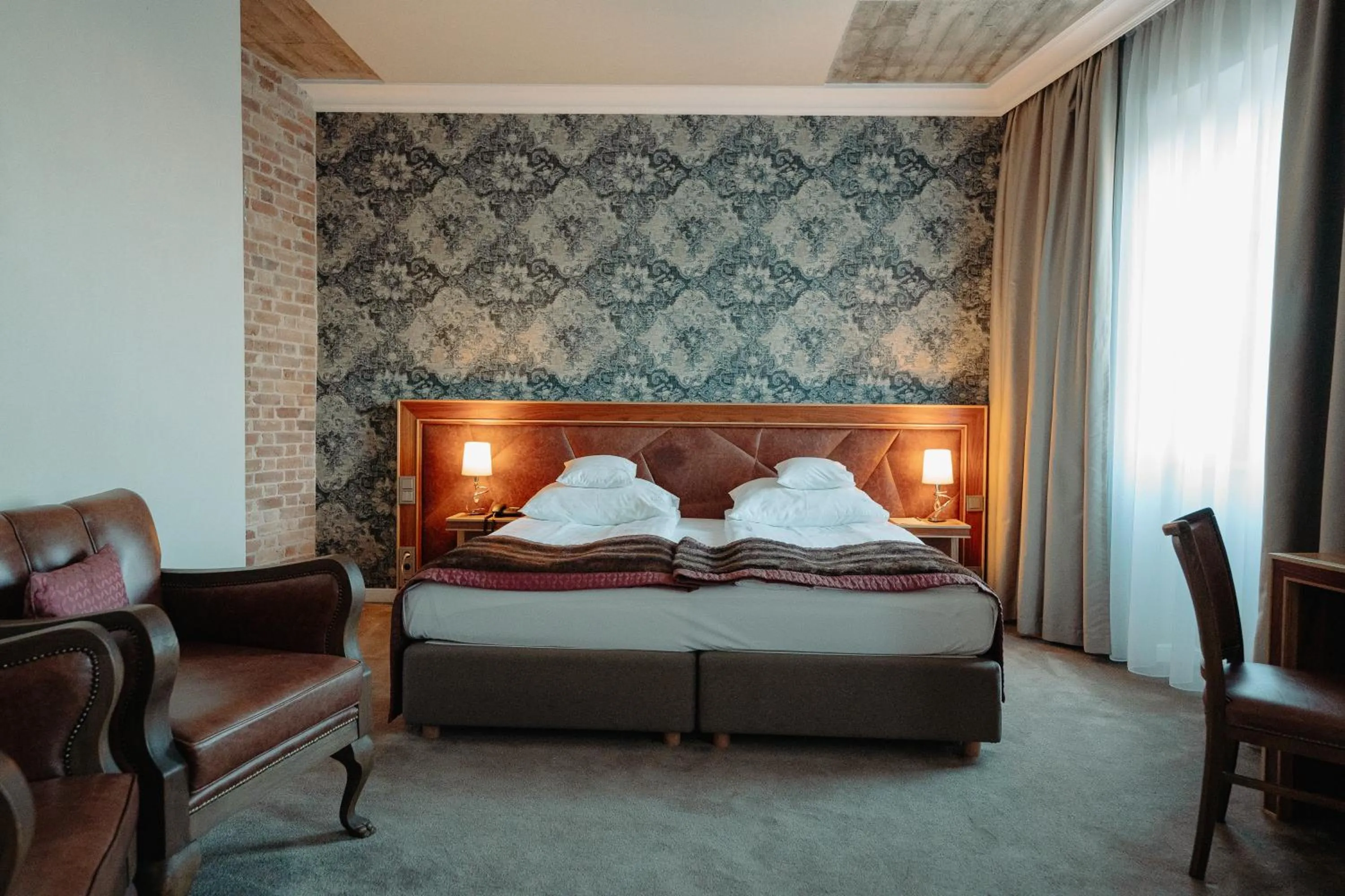 Bedroom, Bed in Hotel Alter