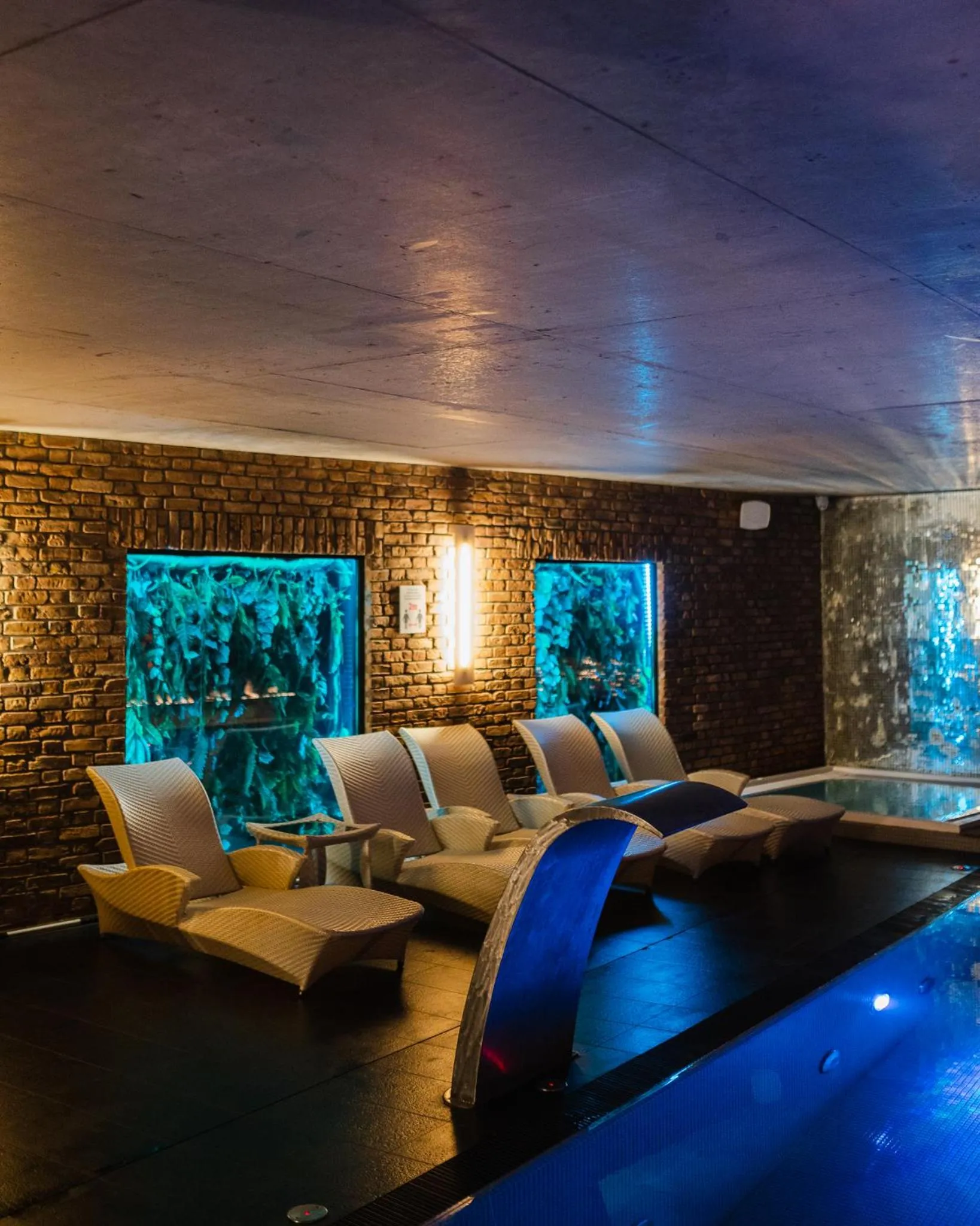 Swimming pool in Hotel Alter