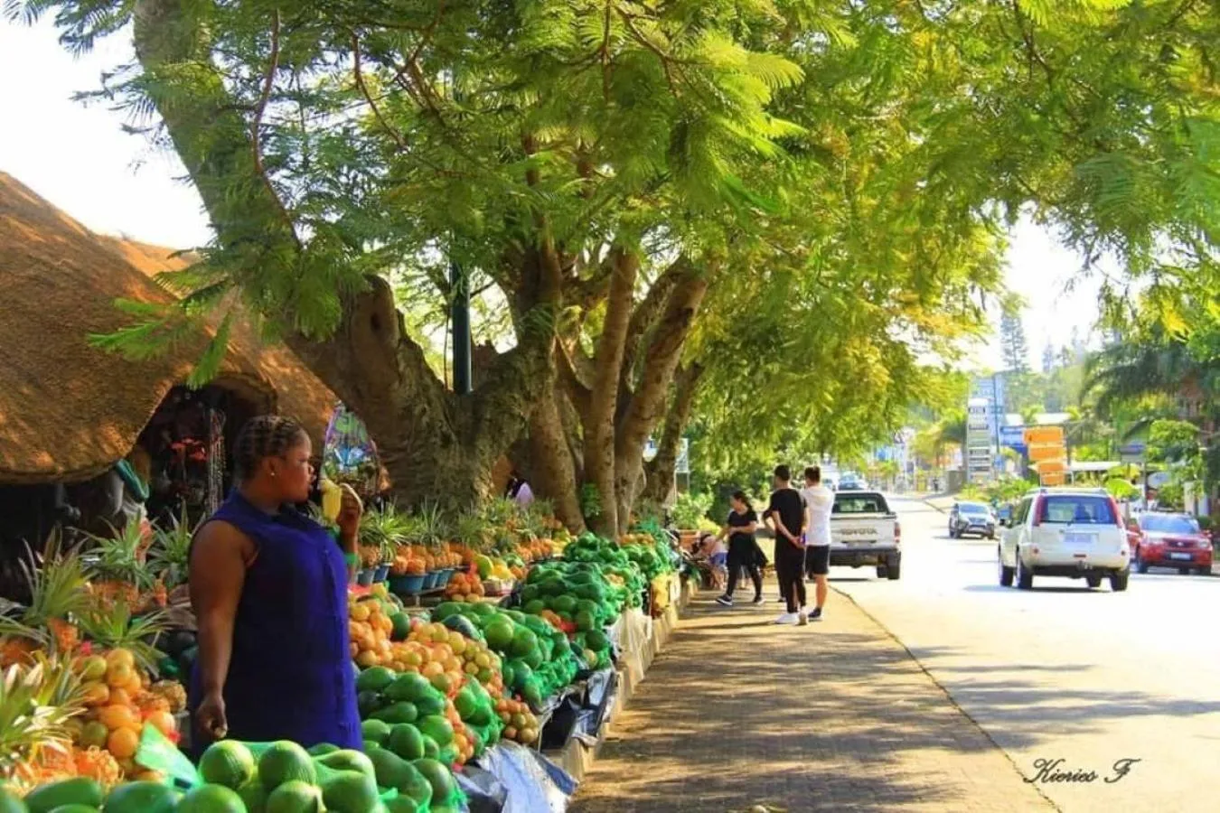 People in Leopard Corner Lodge