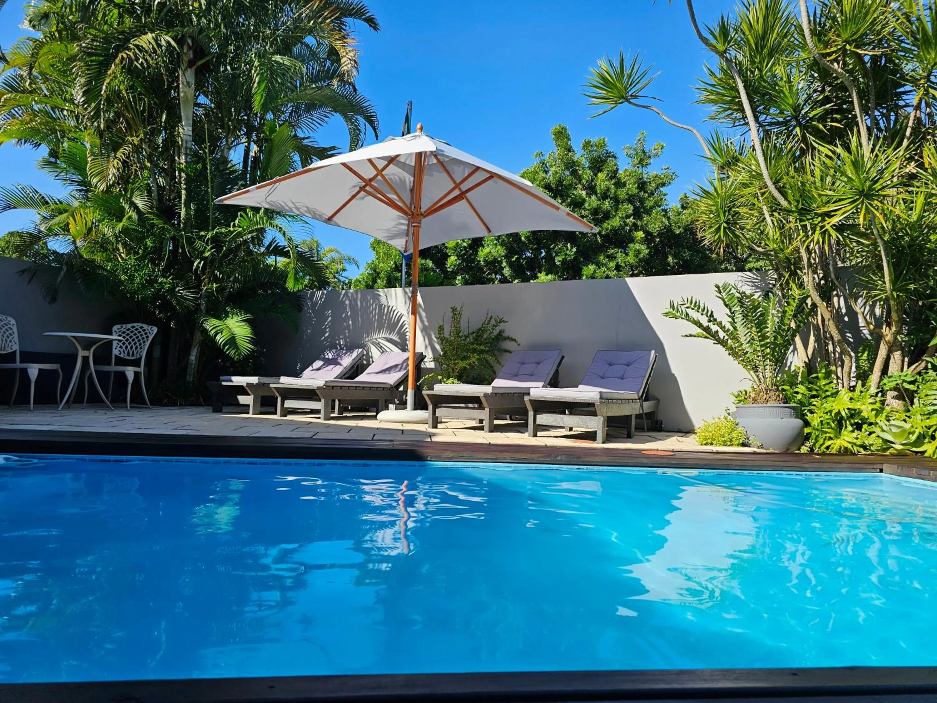 Pool view in Leopard Corner Lodge