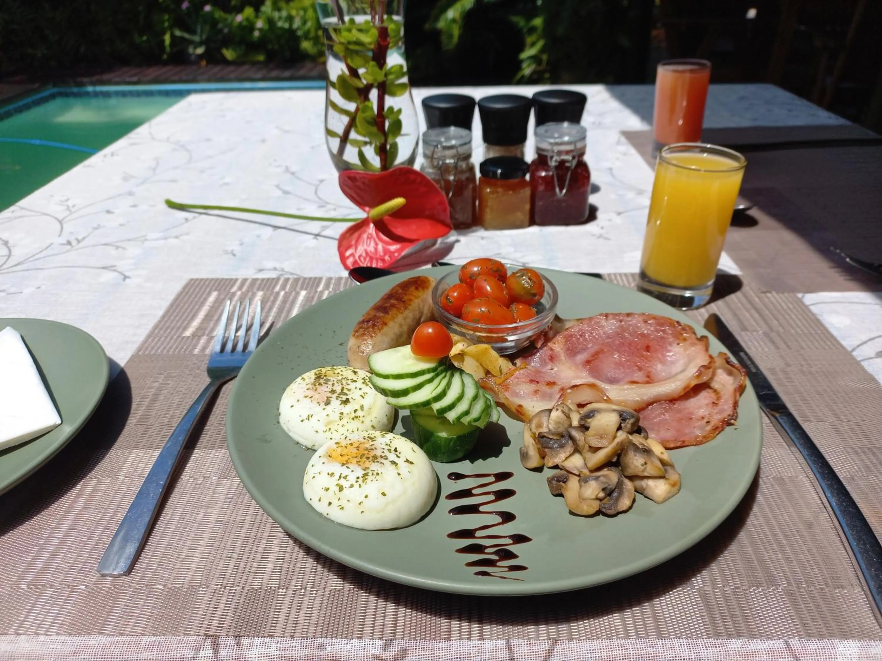 Breakfast in Leopard Corner Lodge
