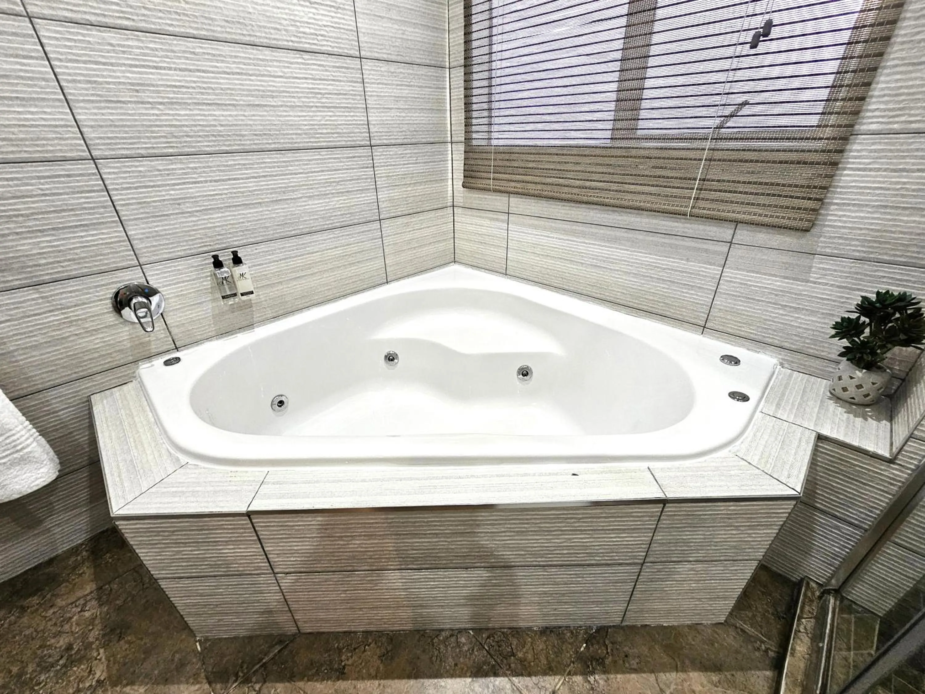 Bathroom in Leopard Corner Lodge