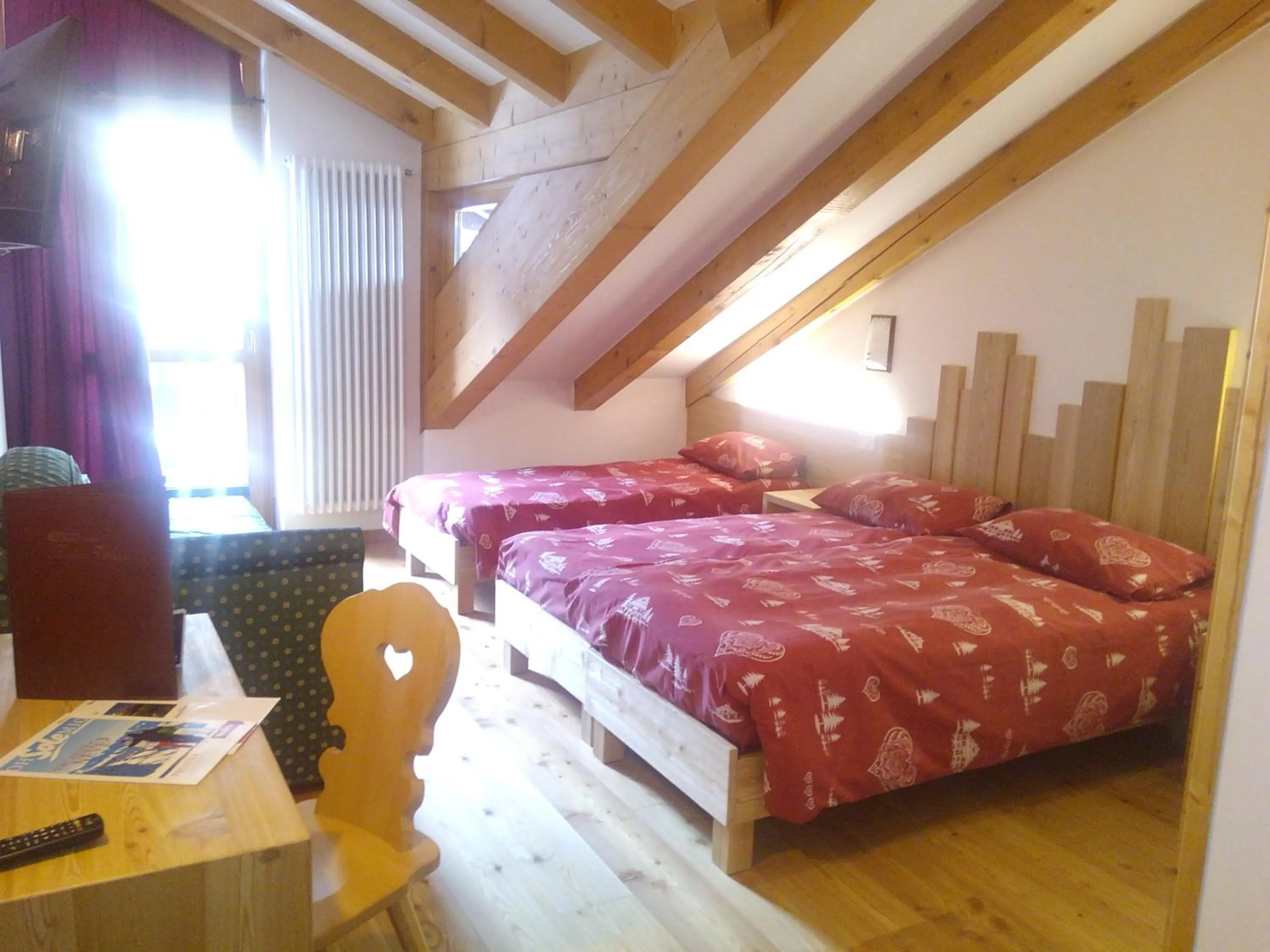 Day, Bed in Baita Velon