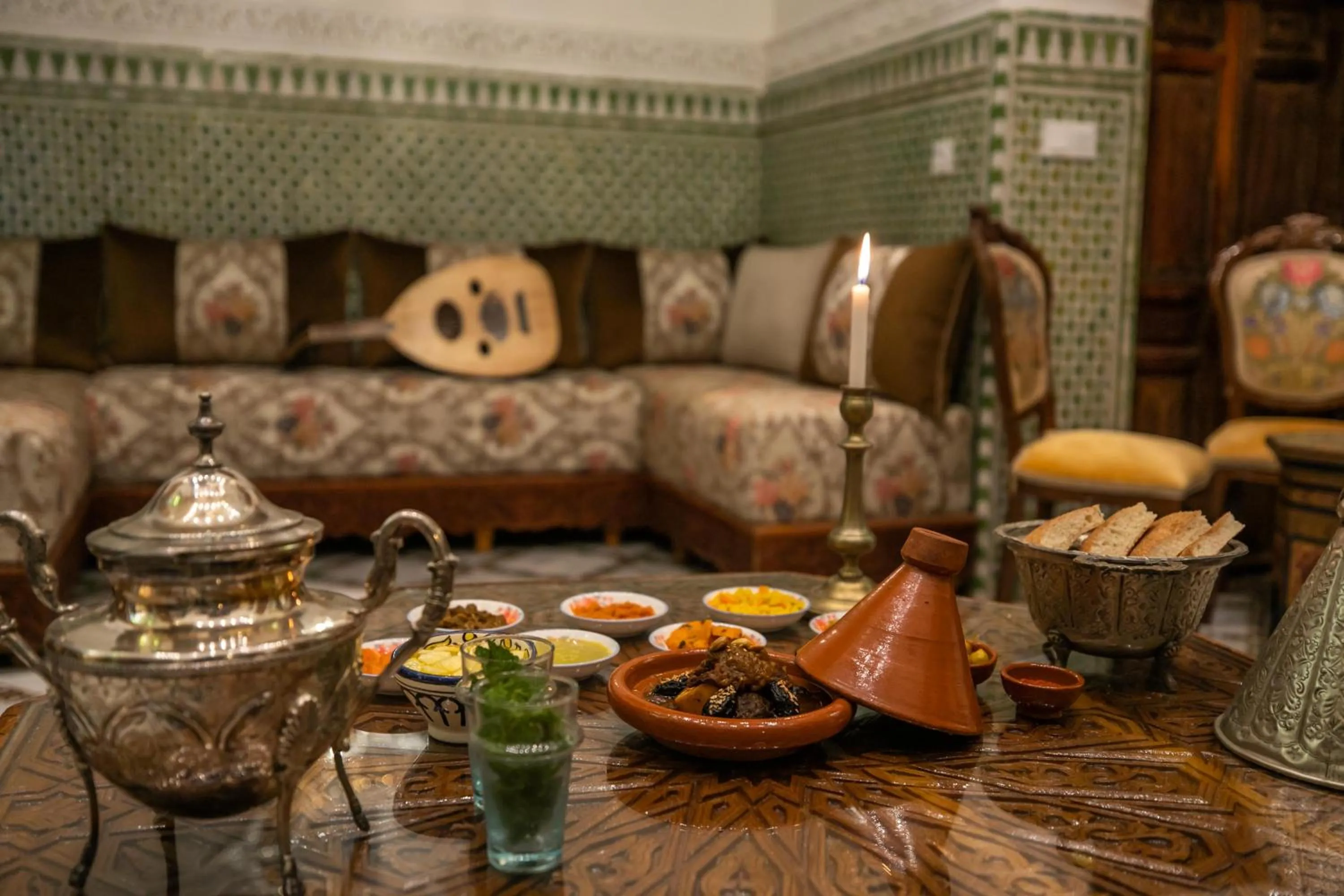 Food and drinks in Dar Usham Fes Luxury Guest House