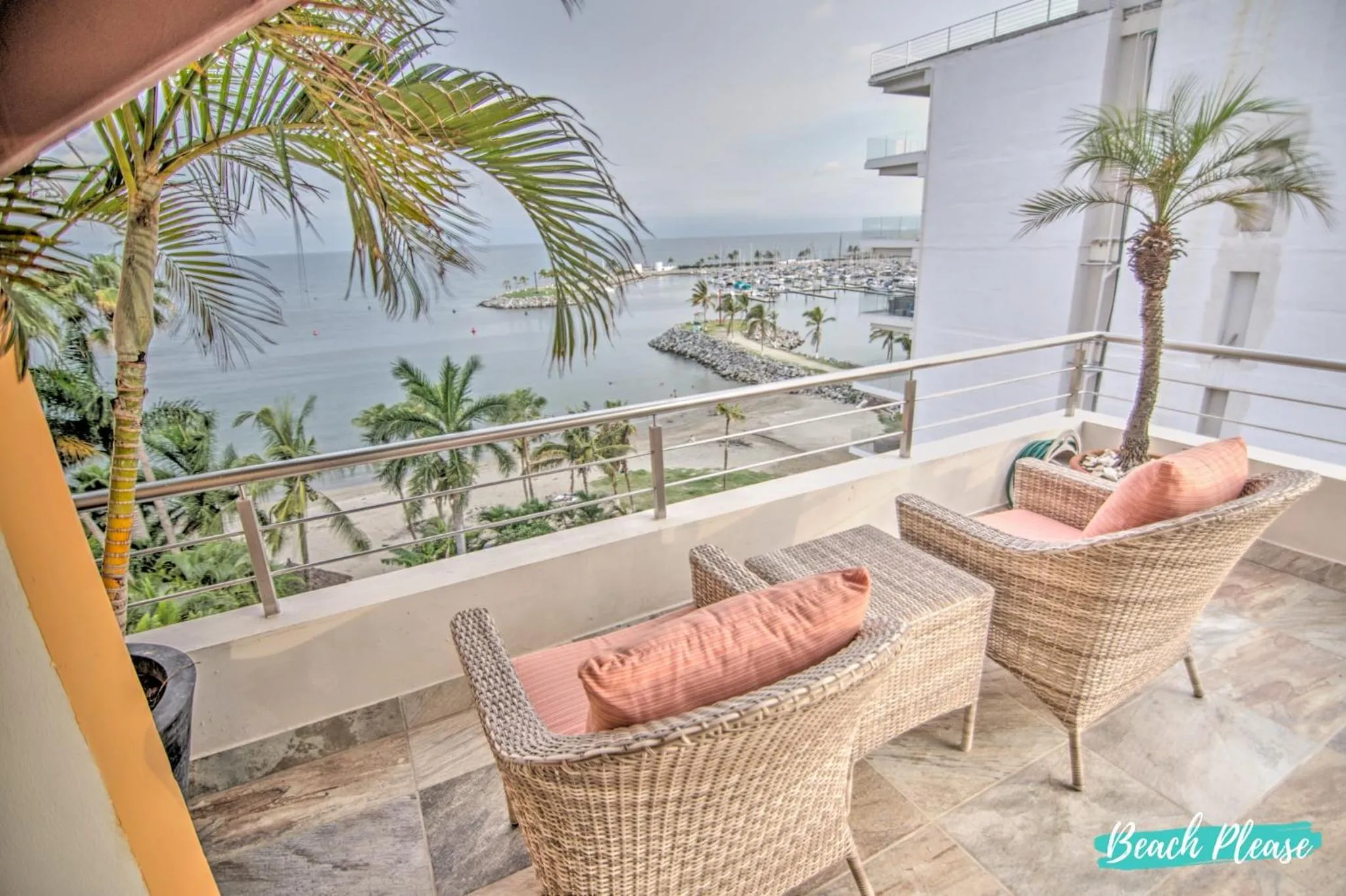 Casa Colibri - Private Beachfront Oasis