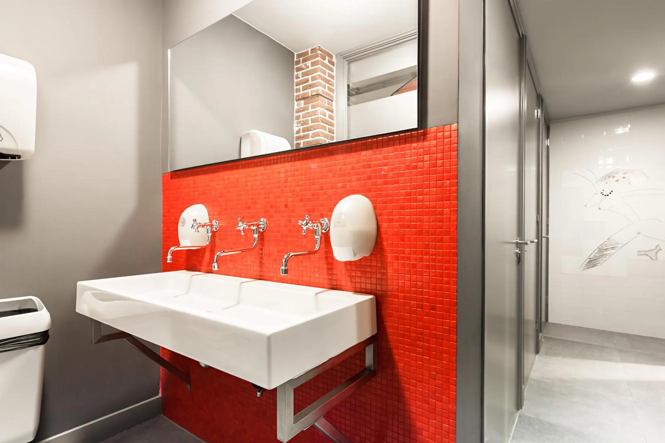 Hotel Not Hotel Amsterdam