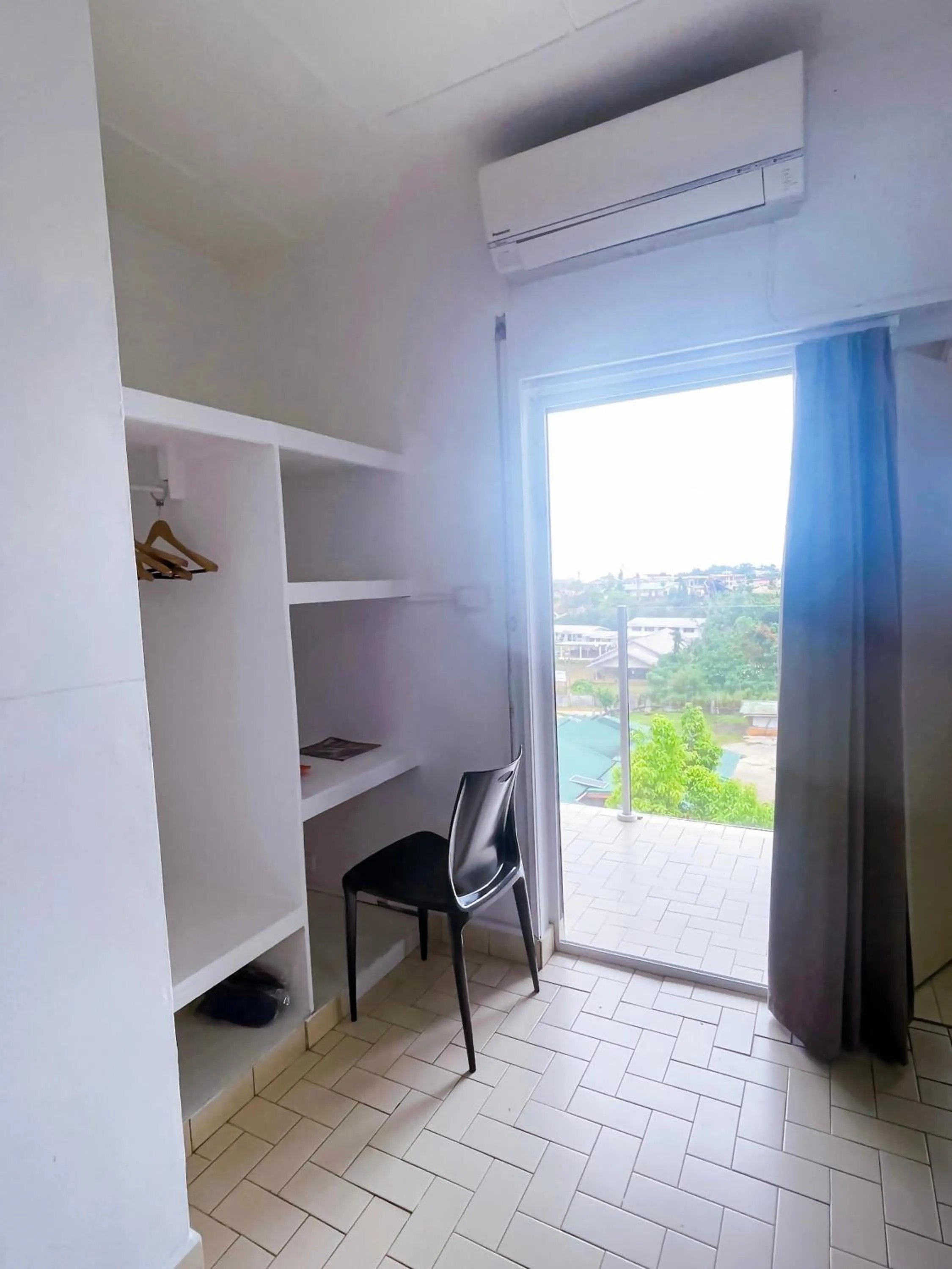 Coconut Palms Resort & Diamond Casino