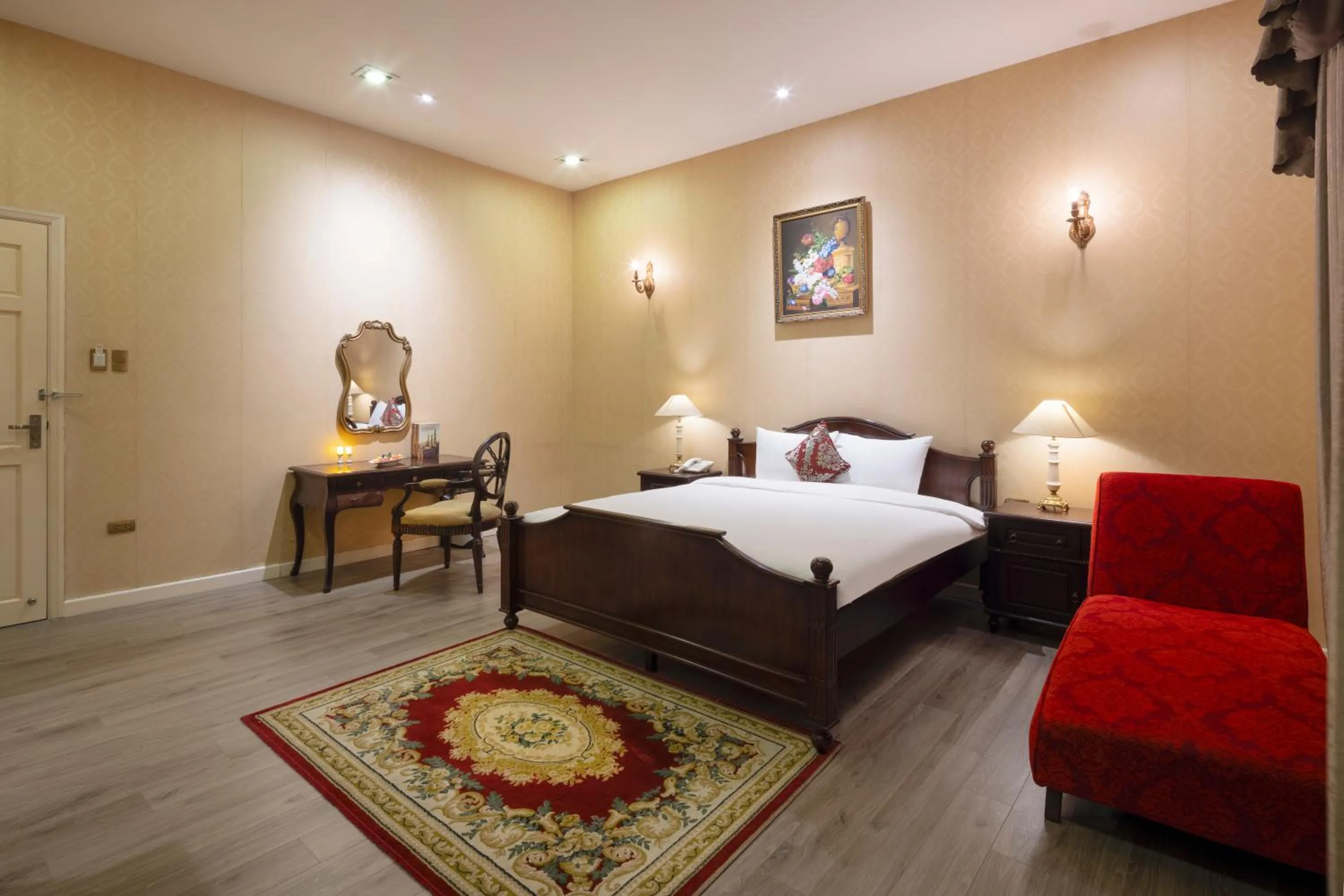 Photo of the whole room, Bed in Hidden Mansions Saigon Resort